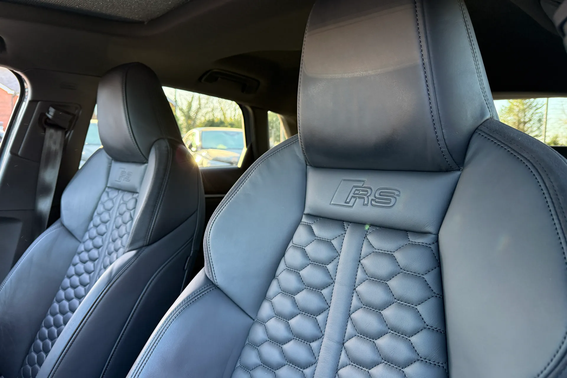 Audi RS3 thumbnail image number 38