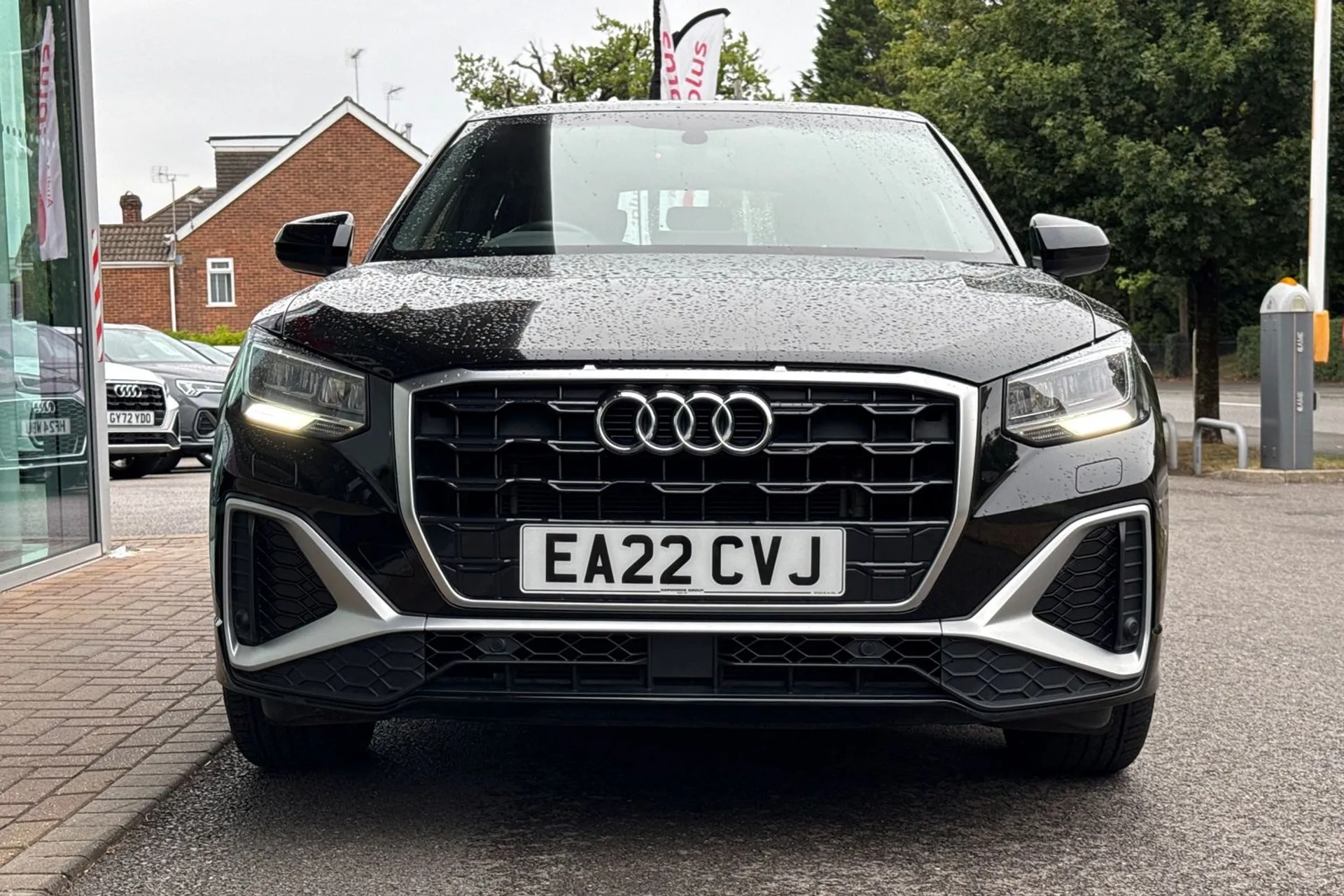 Audi Q2 thumbnail image number 11