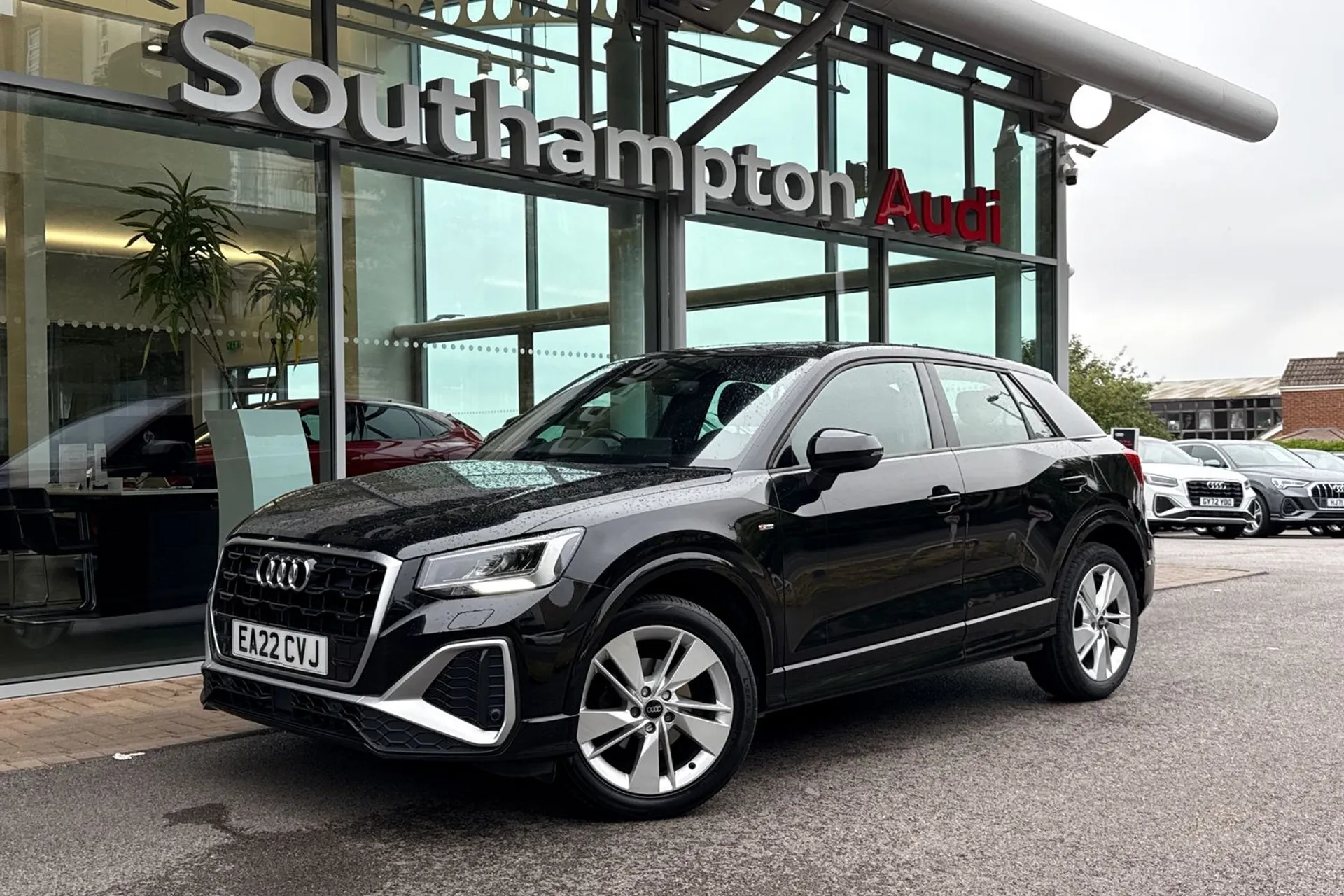 Audi Q2 thumbnail image number 10
