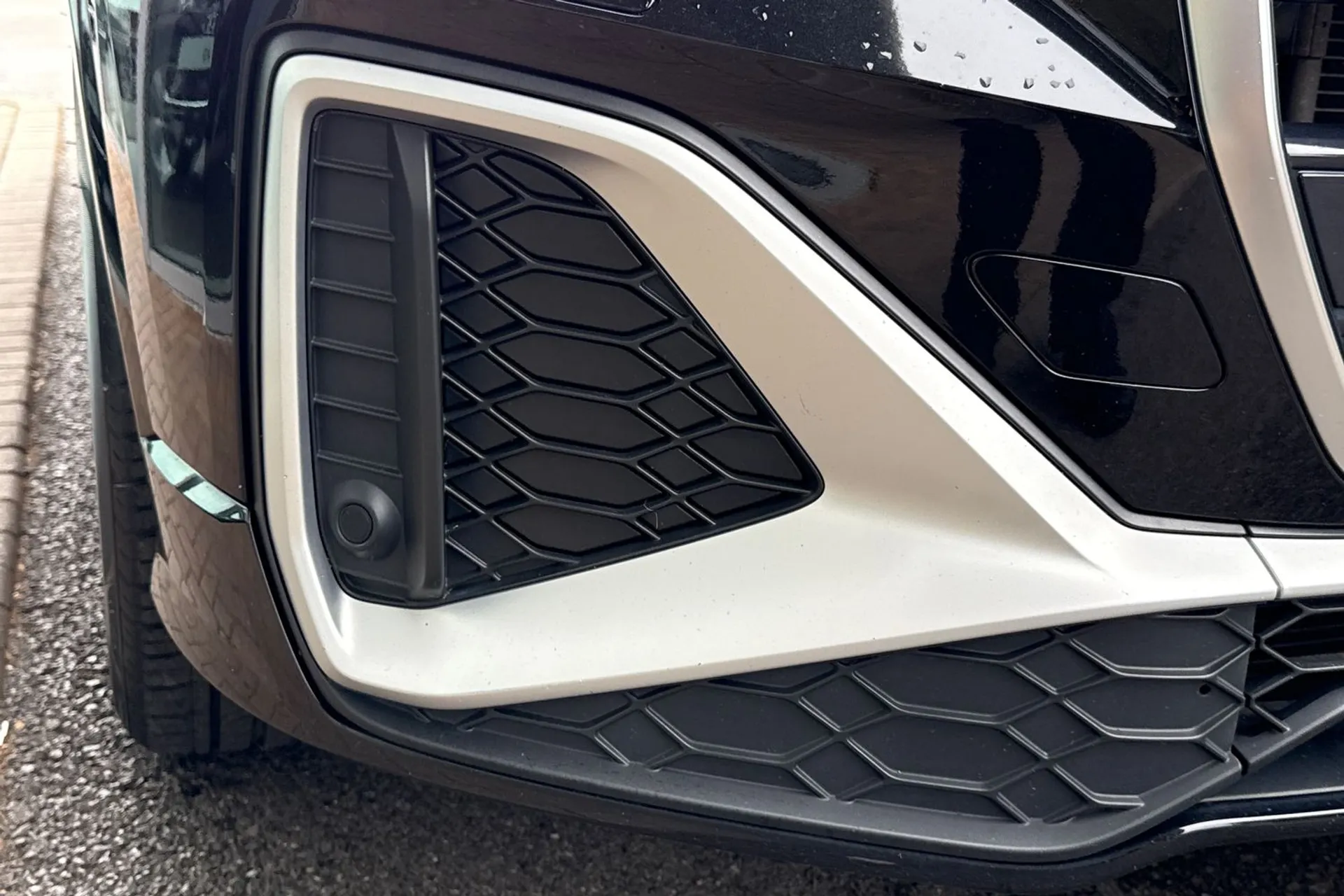 Audi Q2 thumbnail image number 56