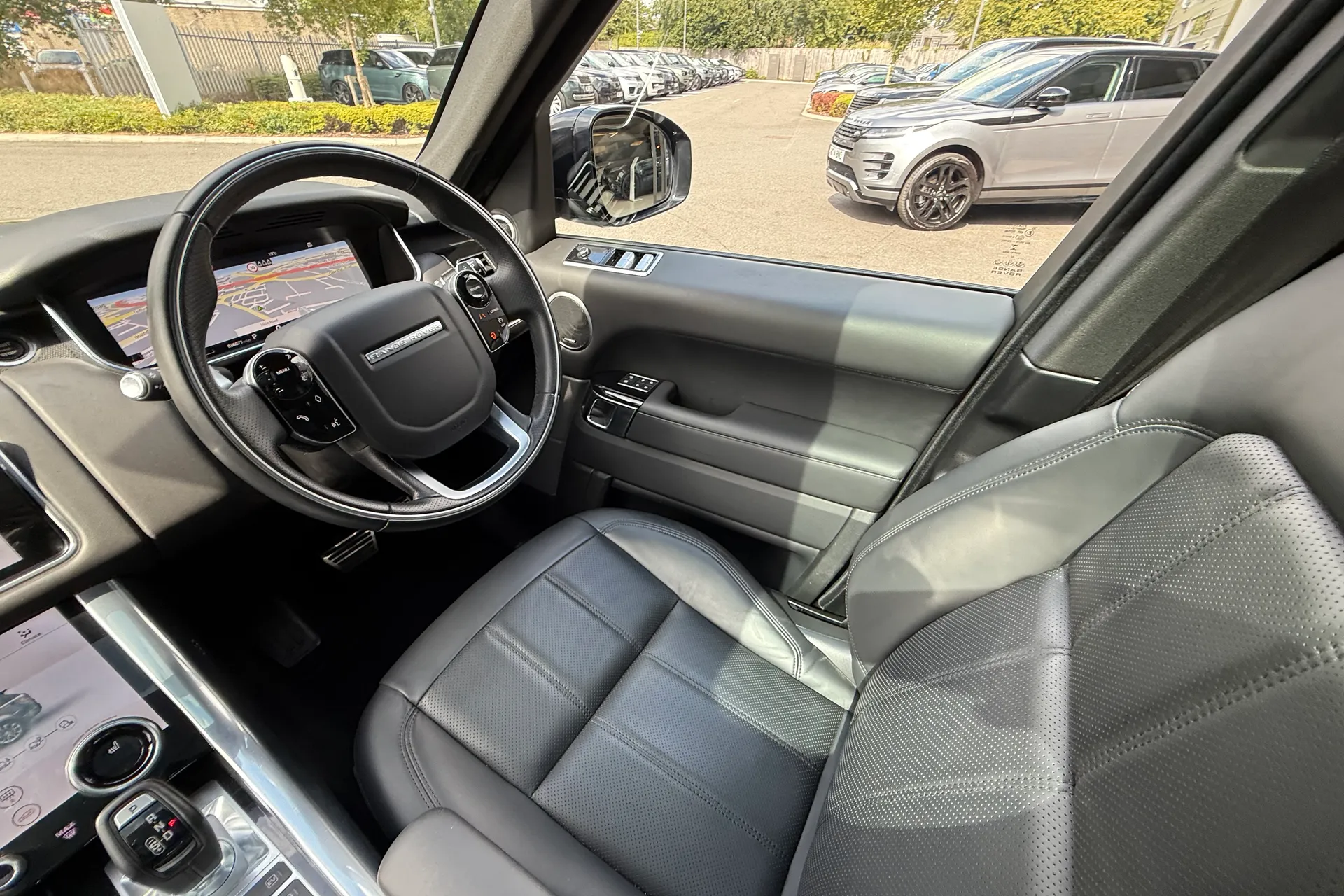 LAND ROVER RANGE ROVER SPORT thumbnail image number 14