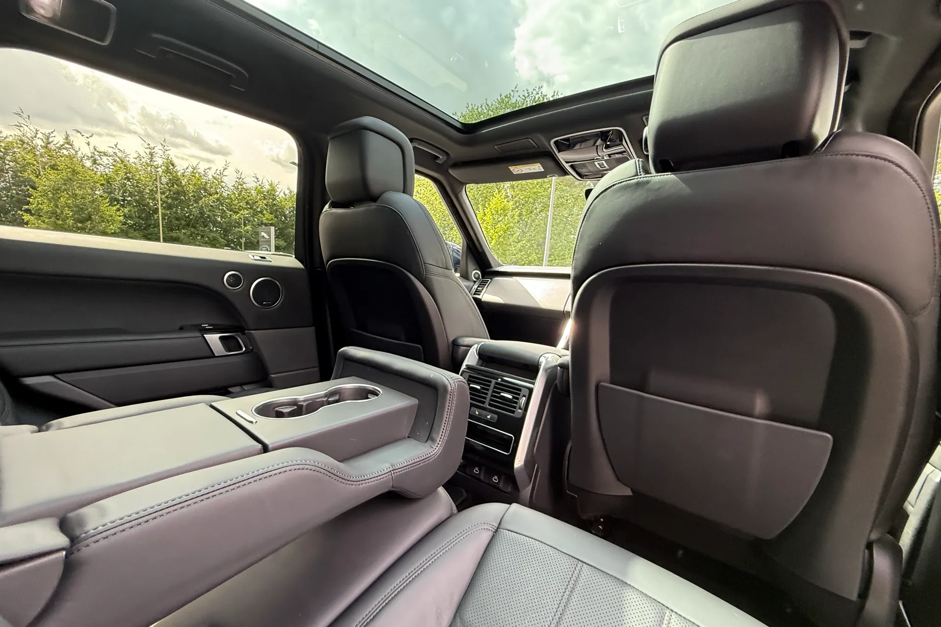 LAND ROVER RANGE ROVER SPORT thumbnail image number 45
