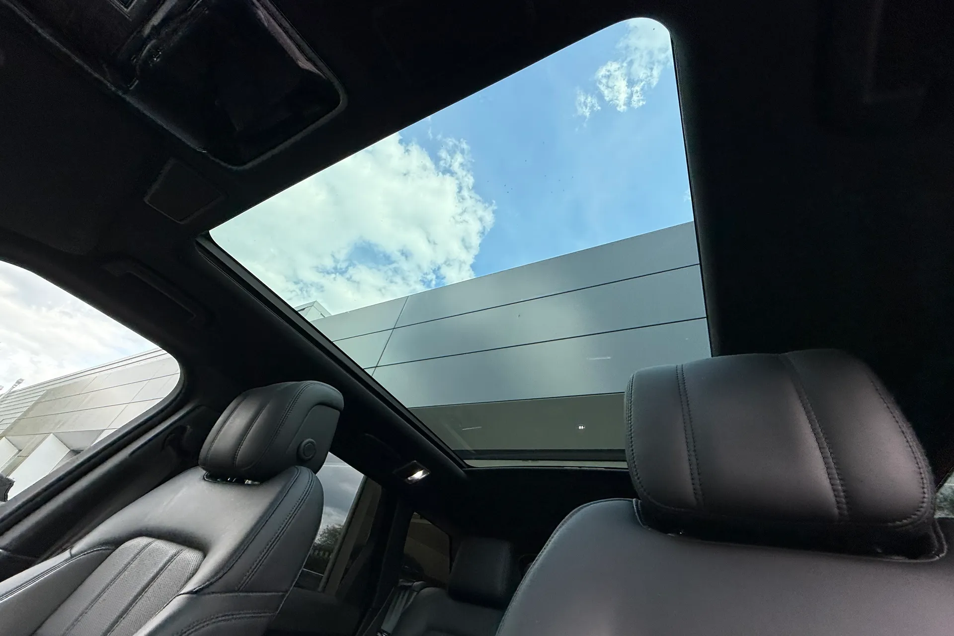 LAND ROVER RANGE ROVER SPORT thumbnail image number 5
