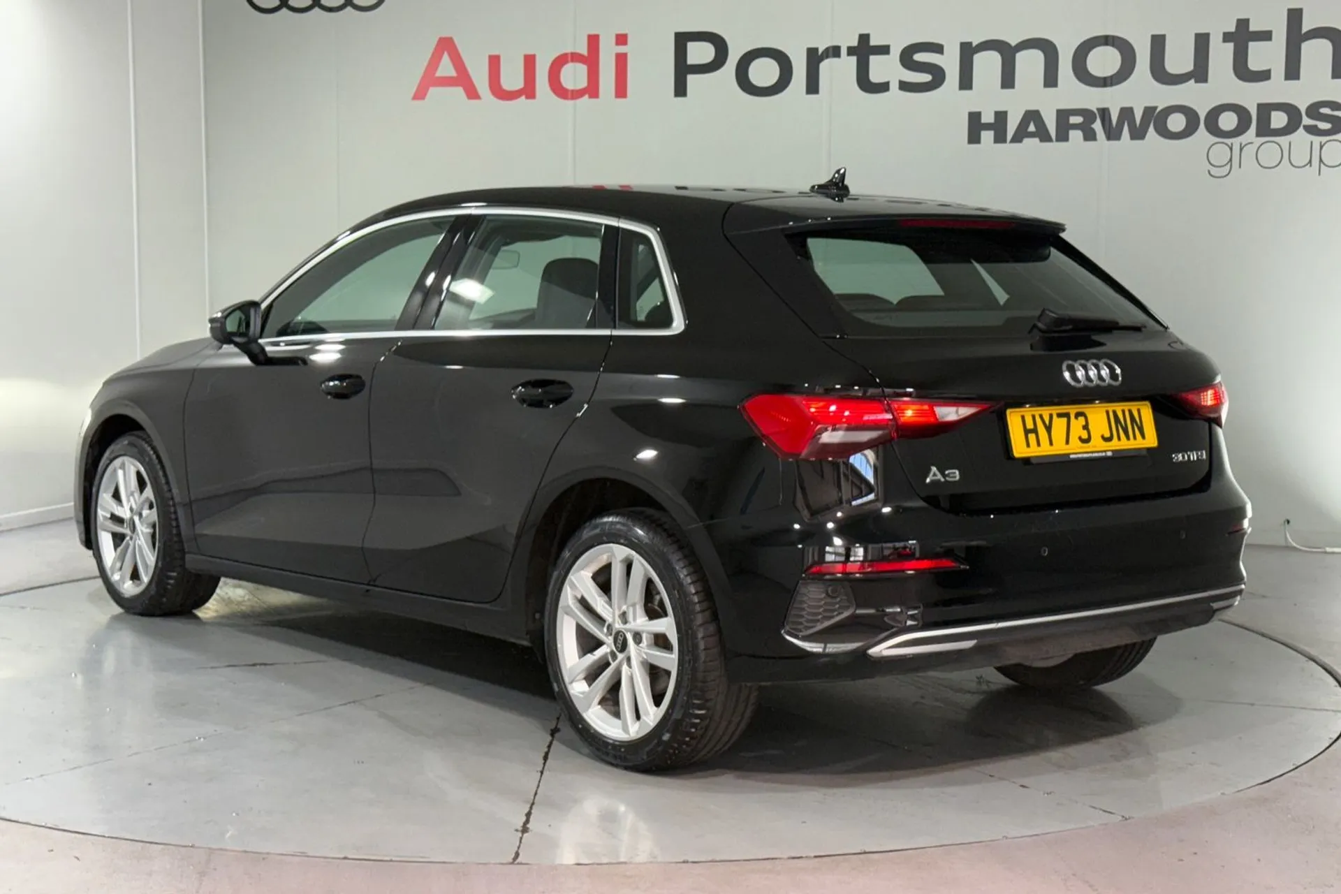 Audi A3 thumbnail image number 8