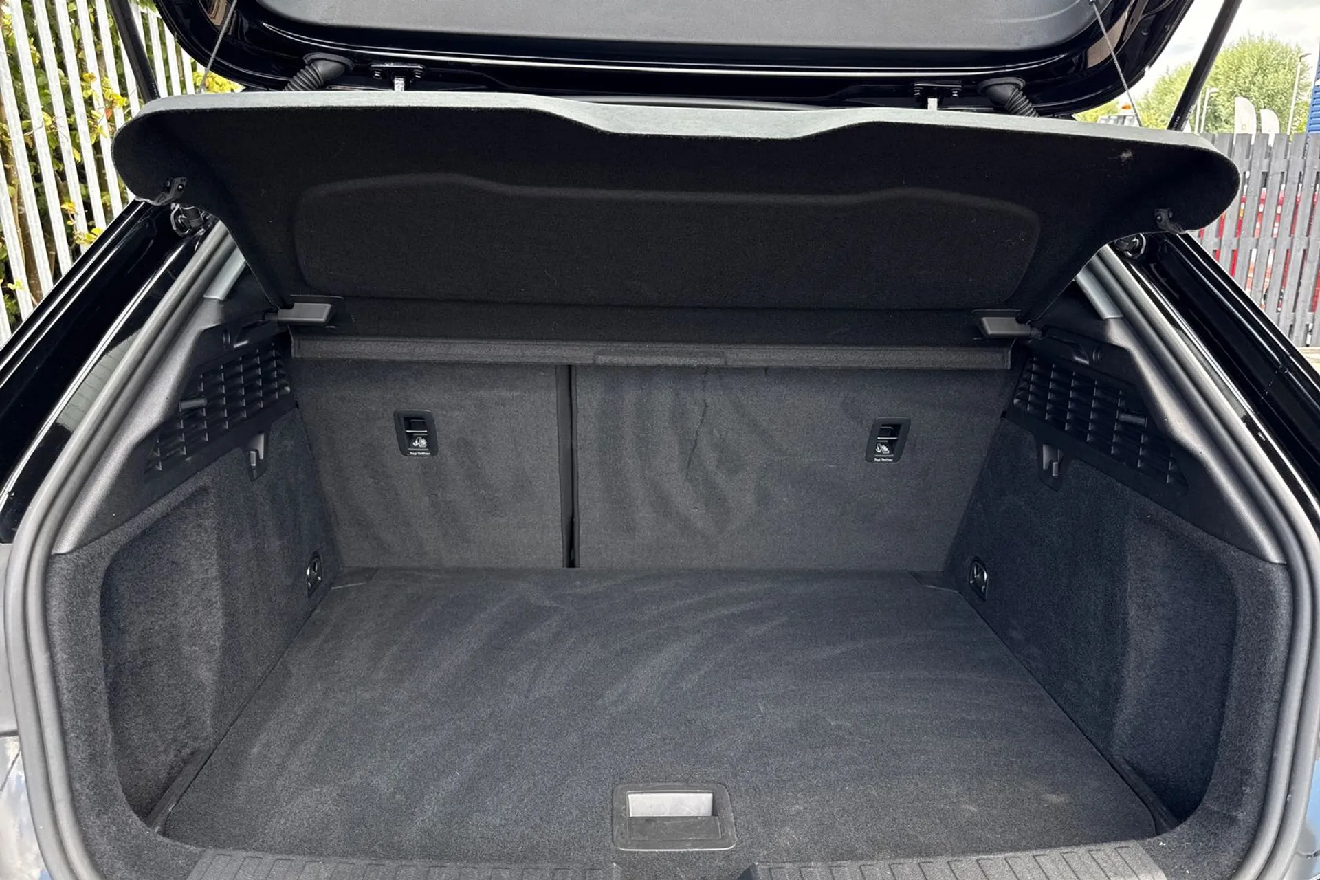 Audi A3 thumbnail image number 18