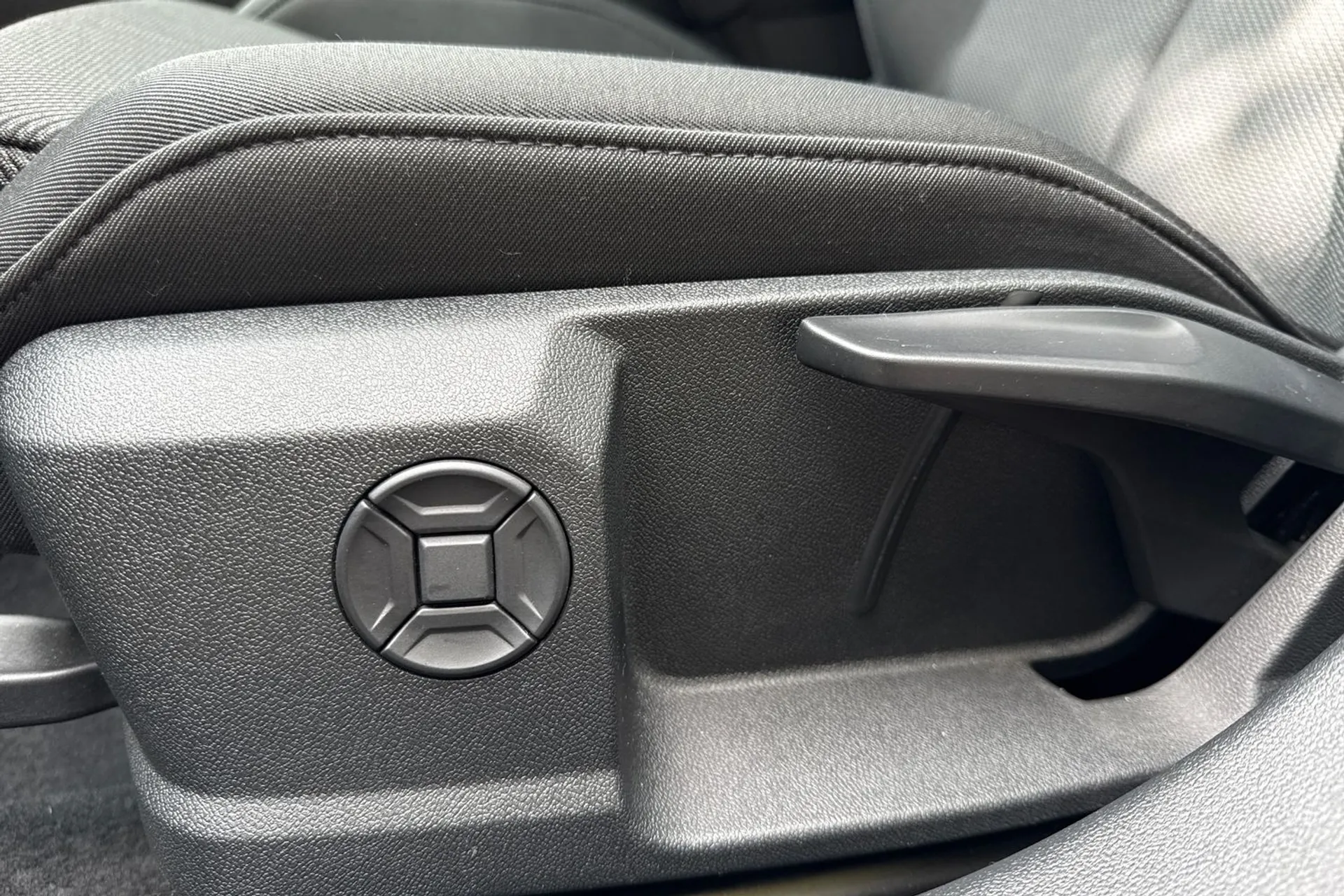 Audi A3 thumbnail image number 16