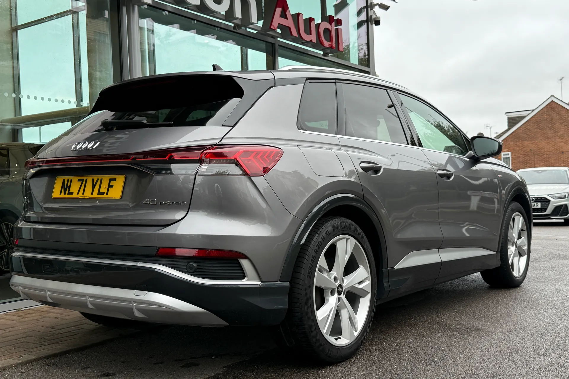 Audi Q4 thumbnail image number 57