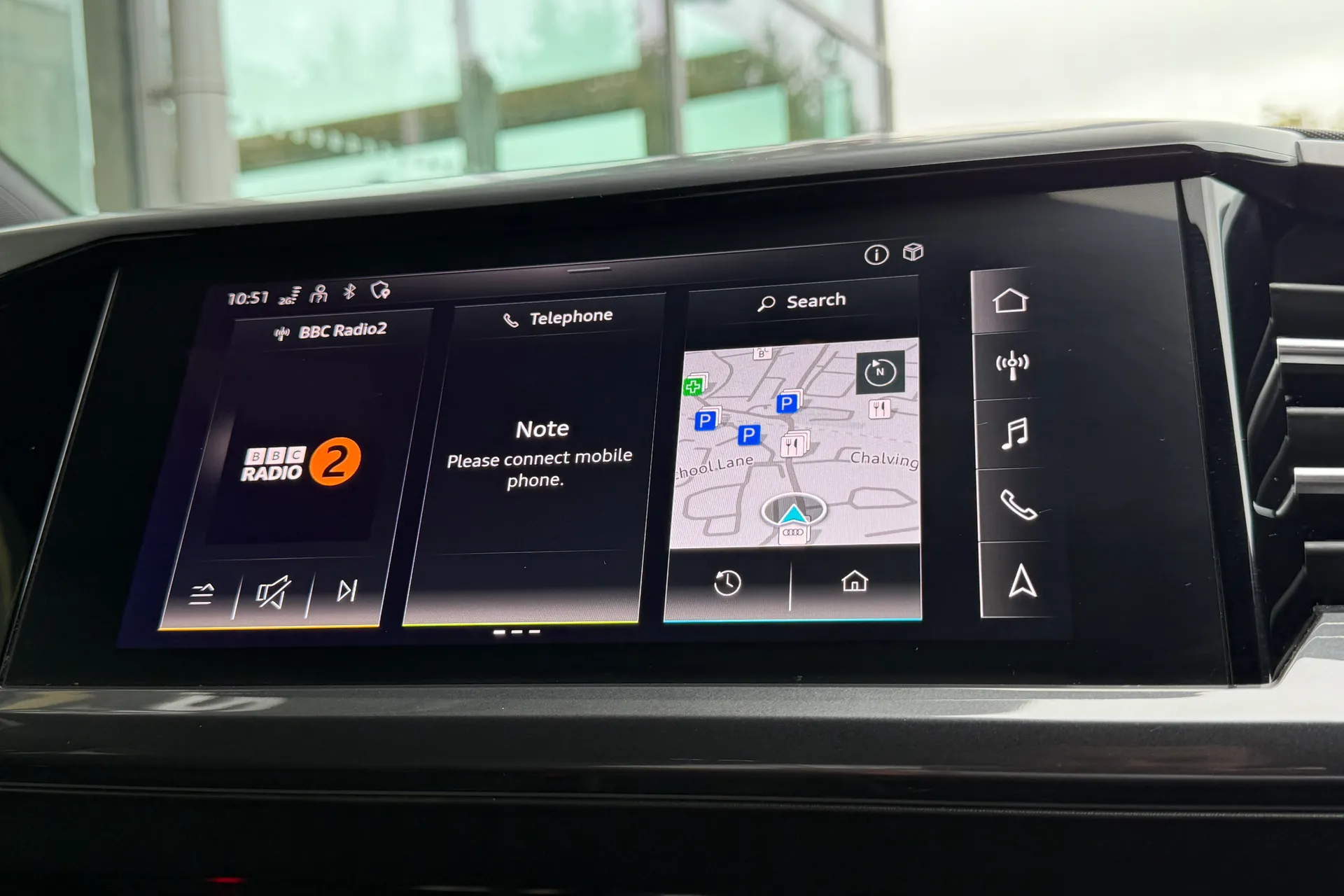 Audi Q4 thumbnail image number 36