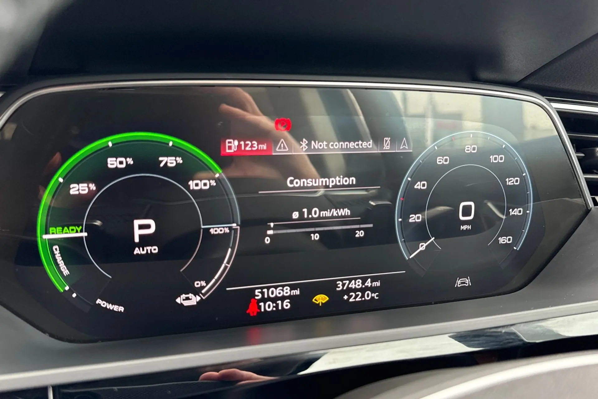Audi E-Tron thumbnail image number 47