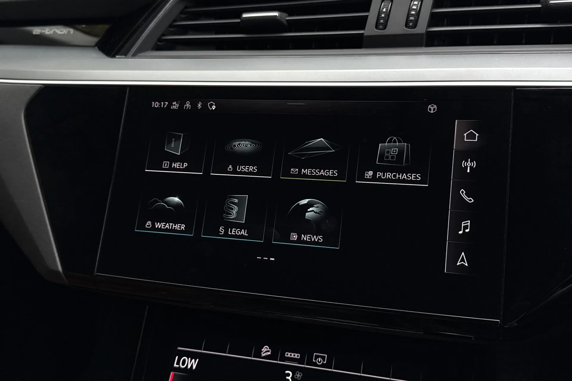 Audi E-Tron thumbnail image number 46