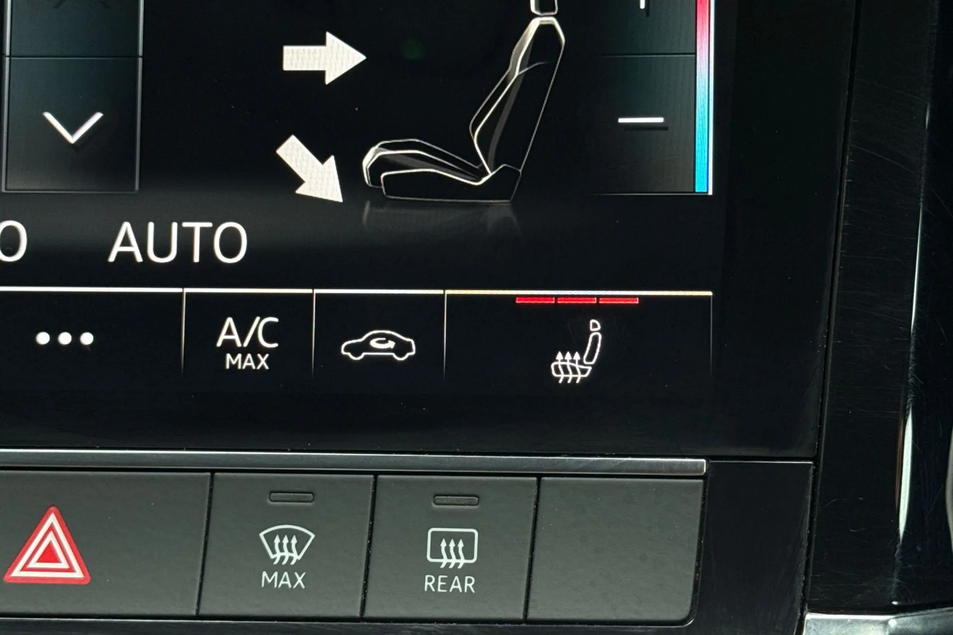 Audi E-Tron thumbnail image number 44