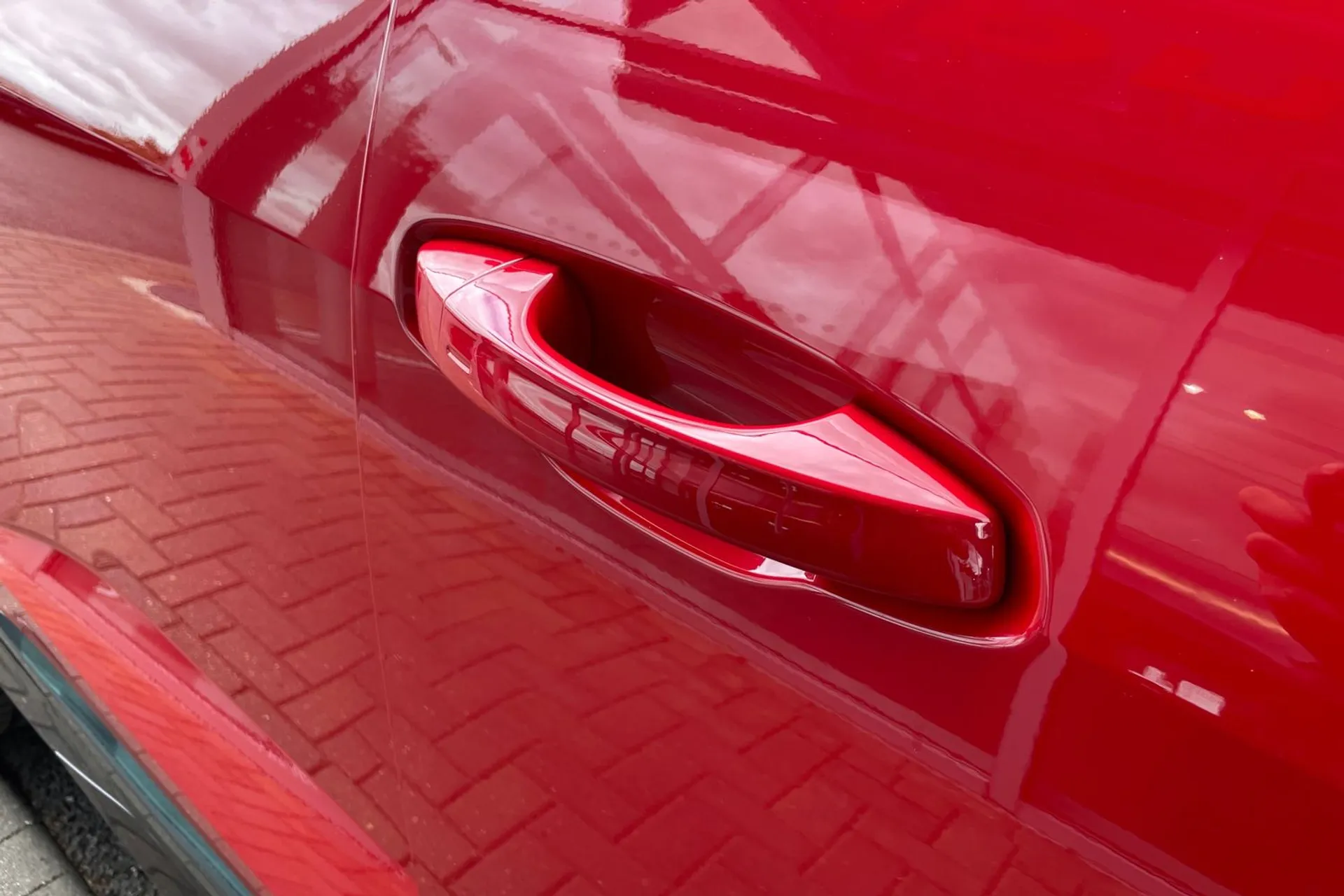 Audi Q3 thumbnail image number 16