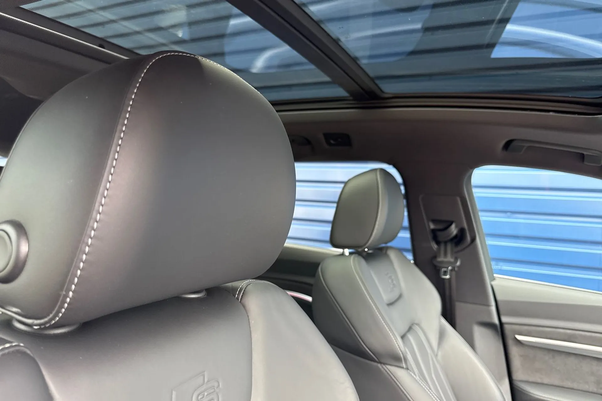 Audi e-tron thumbnail image number 14