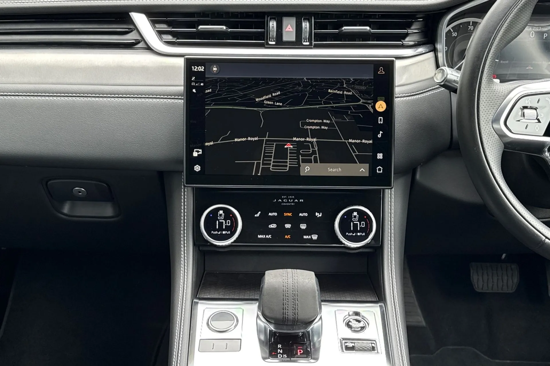 Jaguar F-Pace thumbnail image number 19