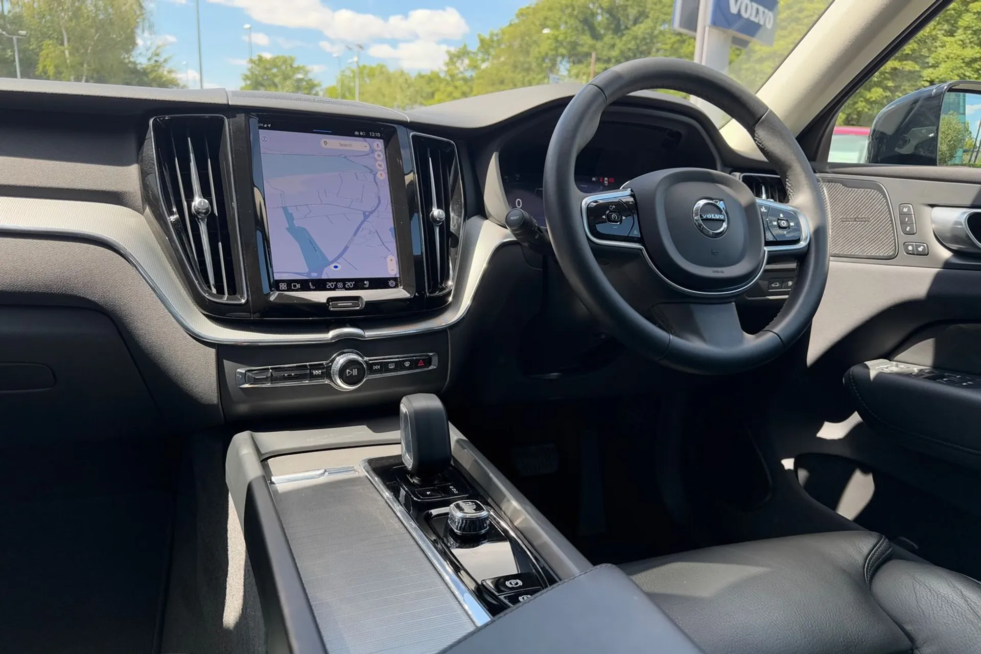 Volvo XC60 thumbnail image number 34