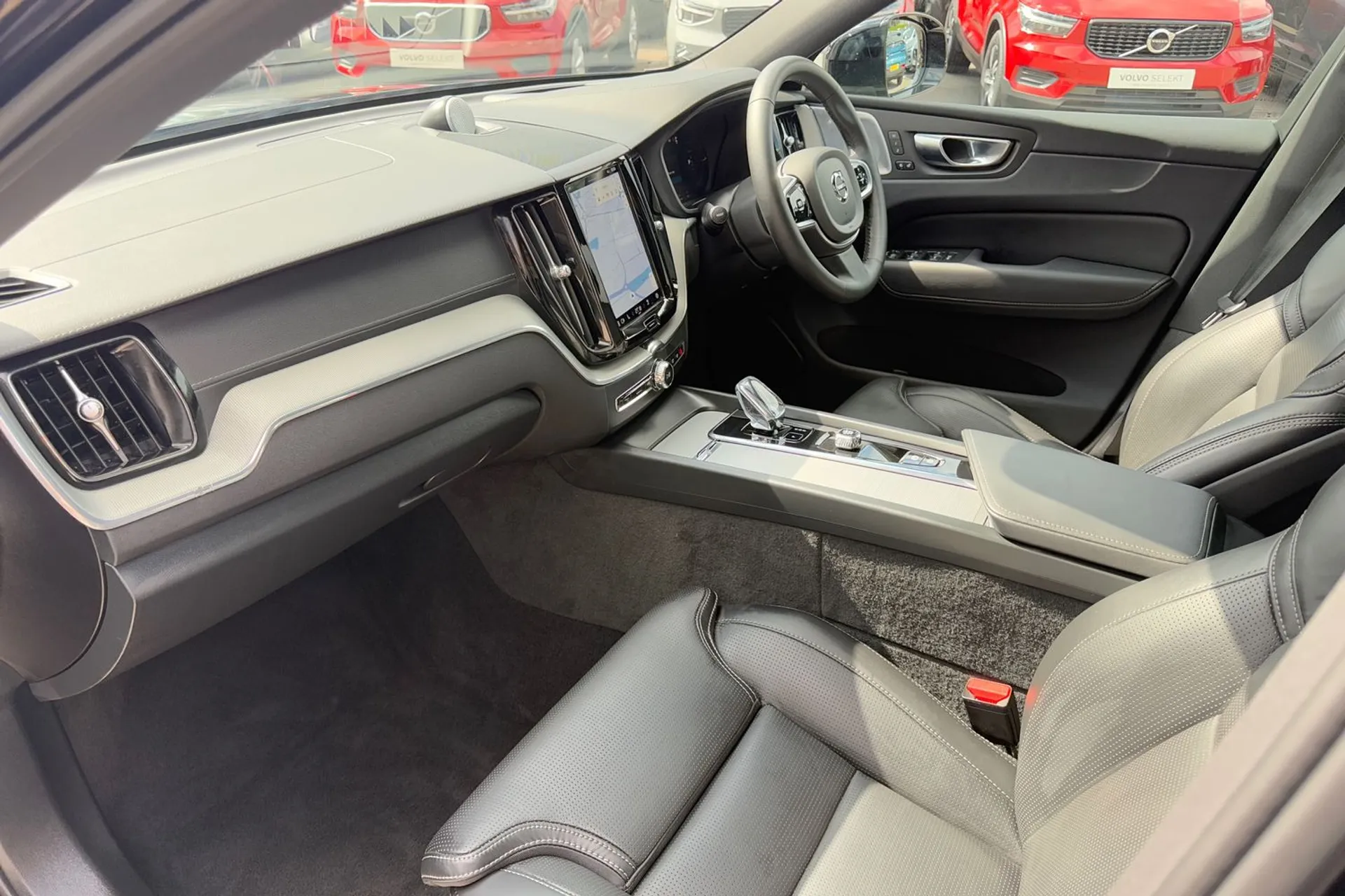 Volvo XC60 thumbnail image number 26