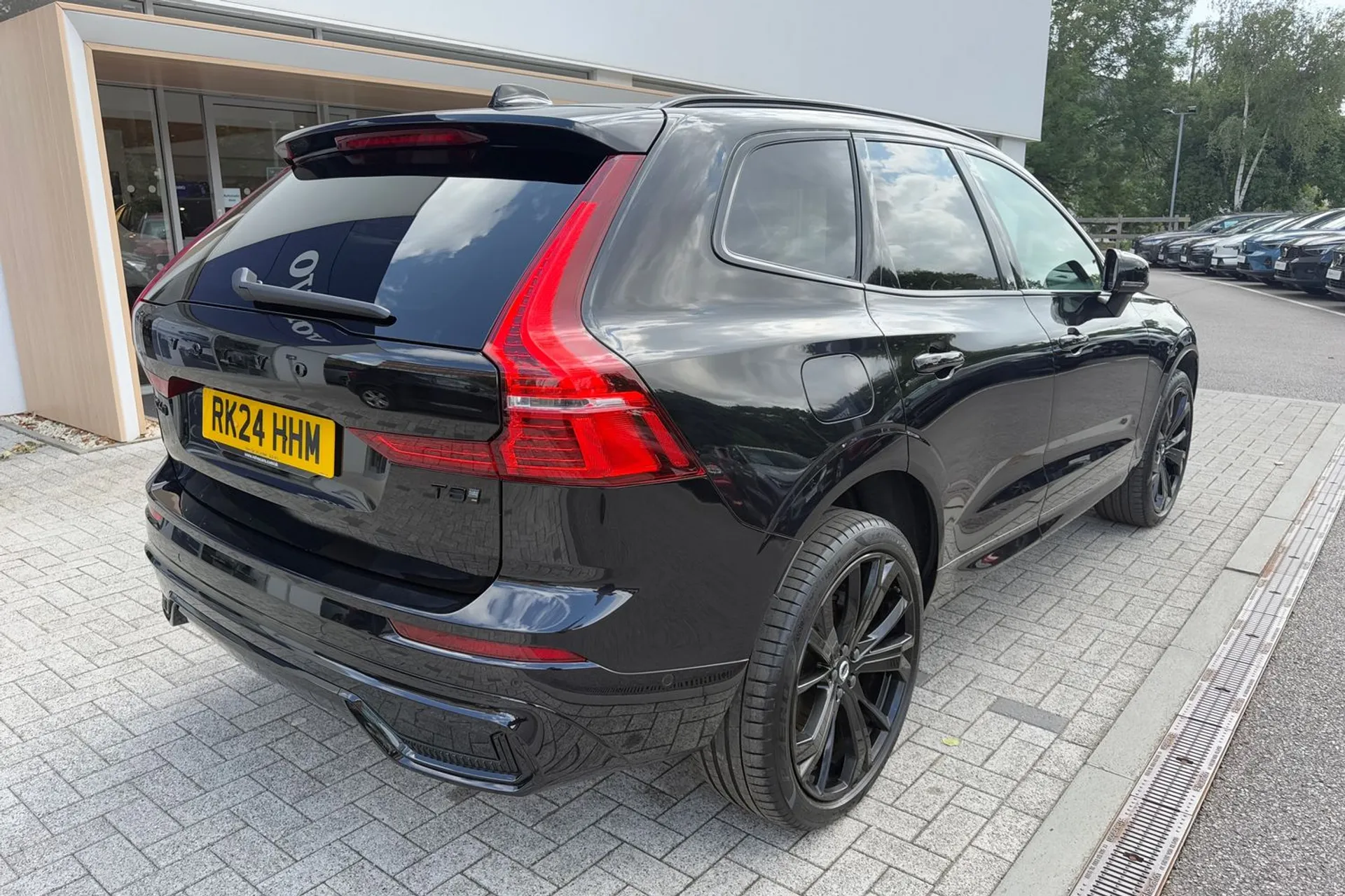 Volvo XC60 thumbnail image number 7