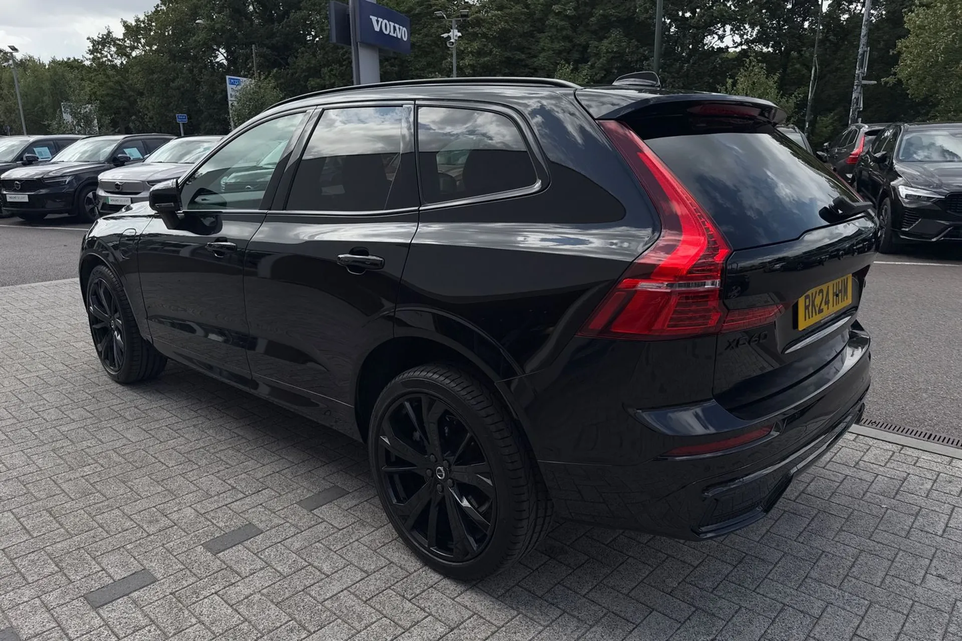 Volvo XC60 thumbnail image number 9