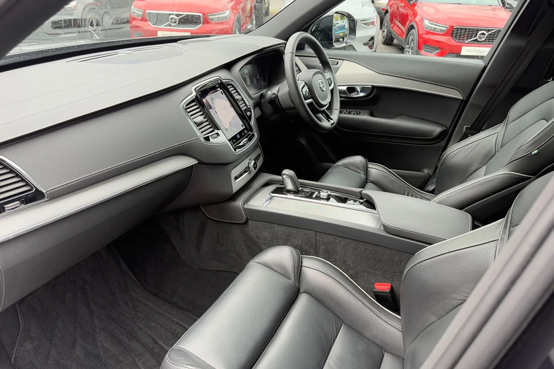 Volvo XC90 thumbnail image number 28