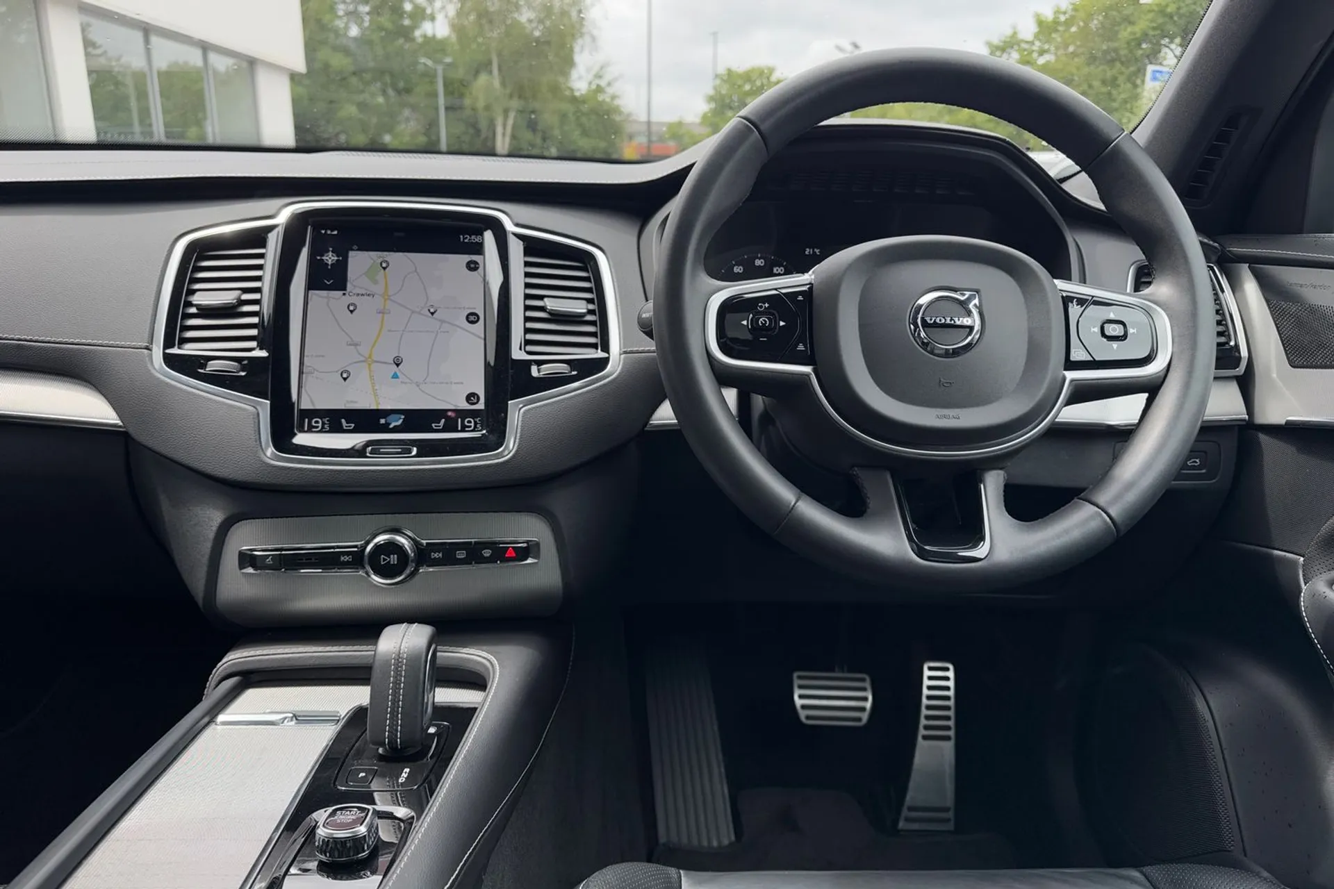 Volvo XC90 thumbnail image number 35