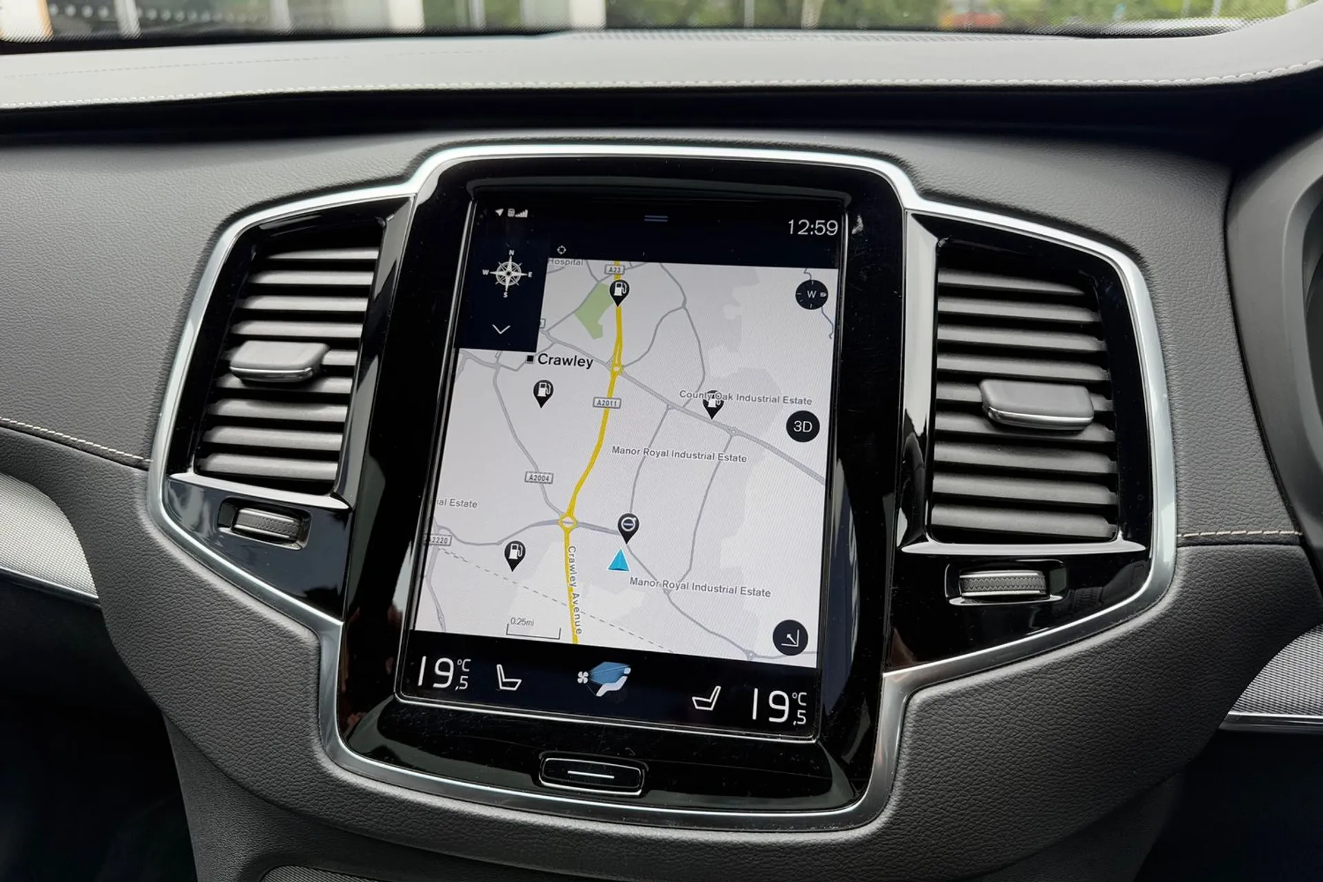 Volvo XC90 thumbnail image number 39