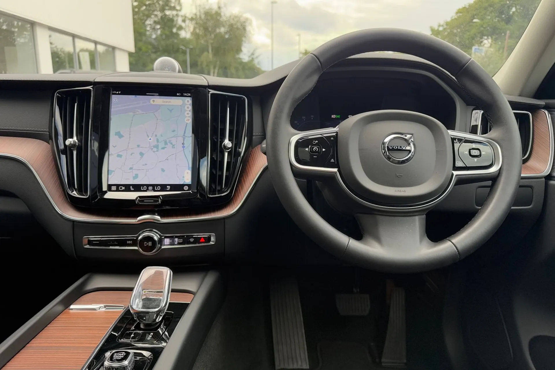 Volvo XC60 thumbnail image number 33