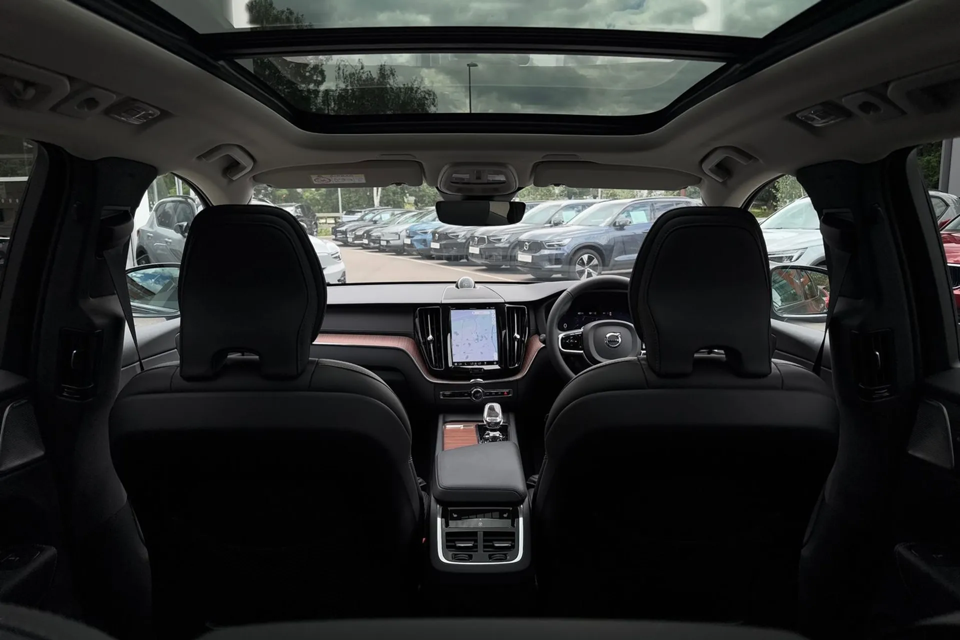Volvo XC60 thumbnail image number 21