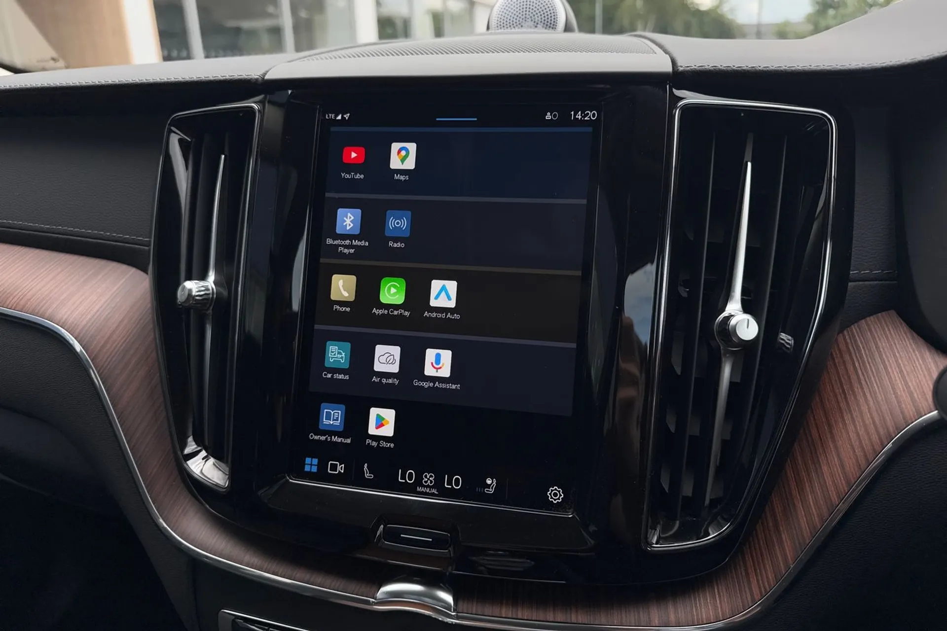Volvo XC60 thumbnail image number 41