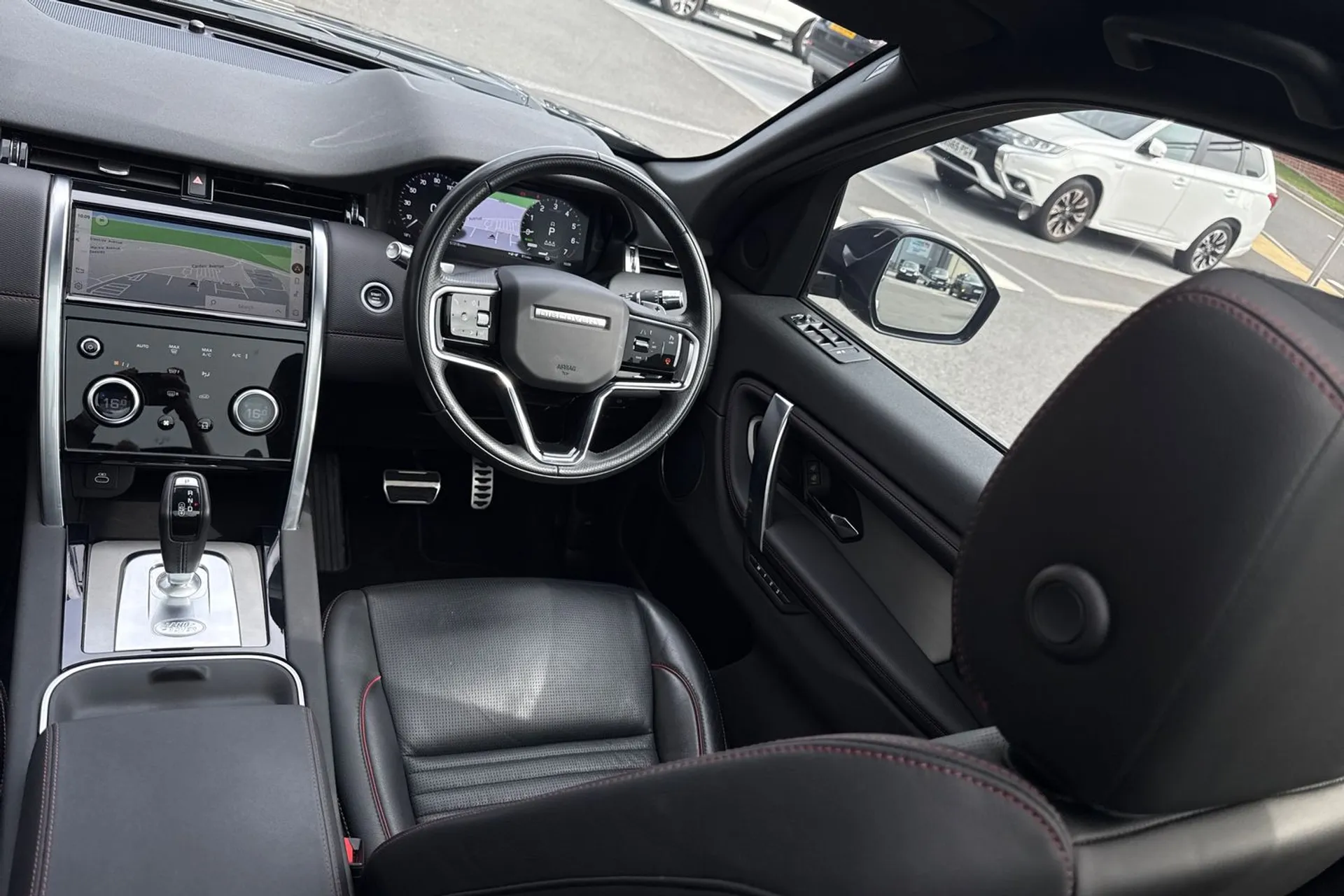 LAND ROVER DISCOVERY SPORT thumbnail image number 59