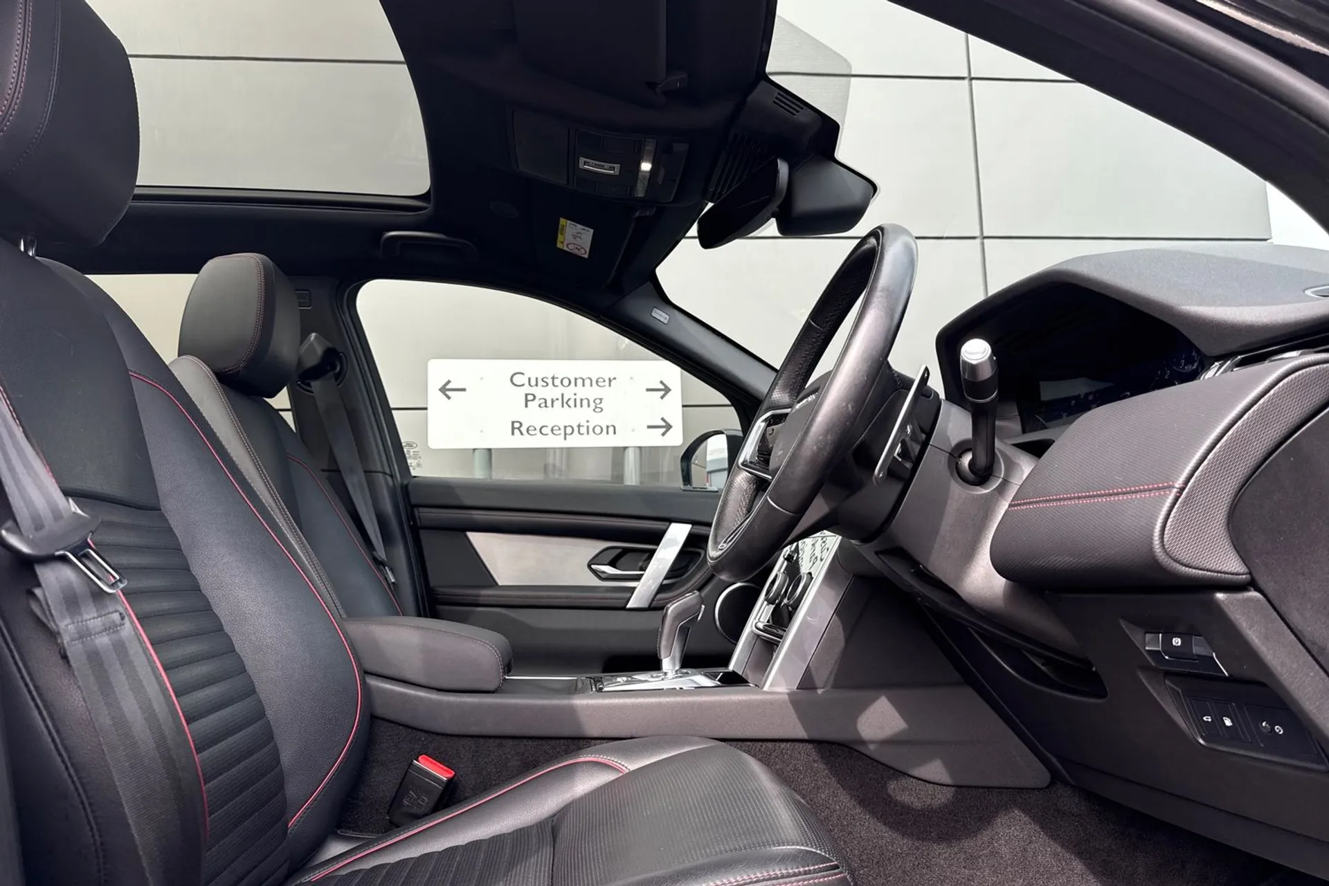 LAND ROVER DISCOVERY SPORT thumbnail image number 17