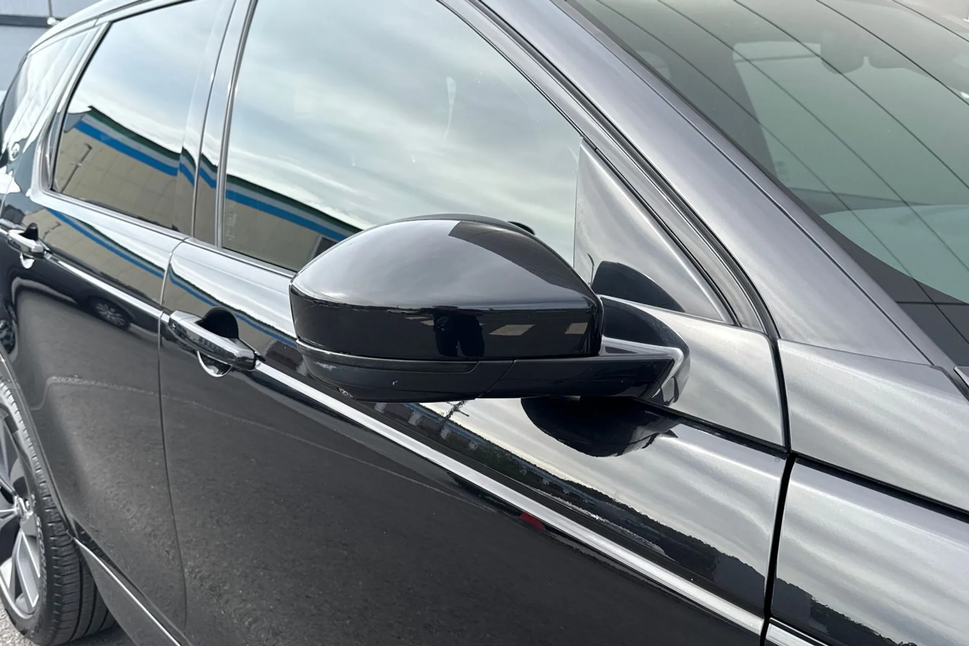 LAND ROVER DISCOVERY SPORT thumbnail image number 35