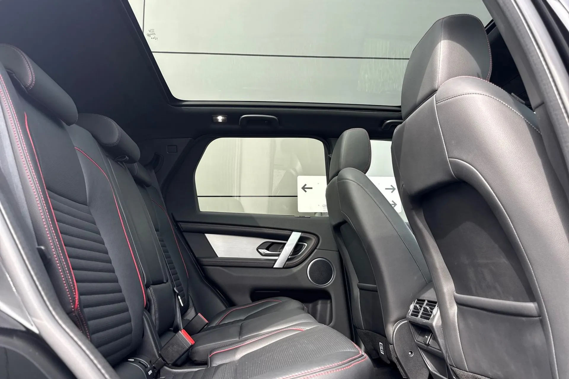 LAND ROVER DISCOVERY SPORT thumbnail image number 39
