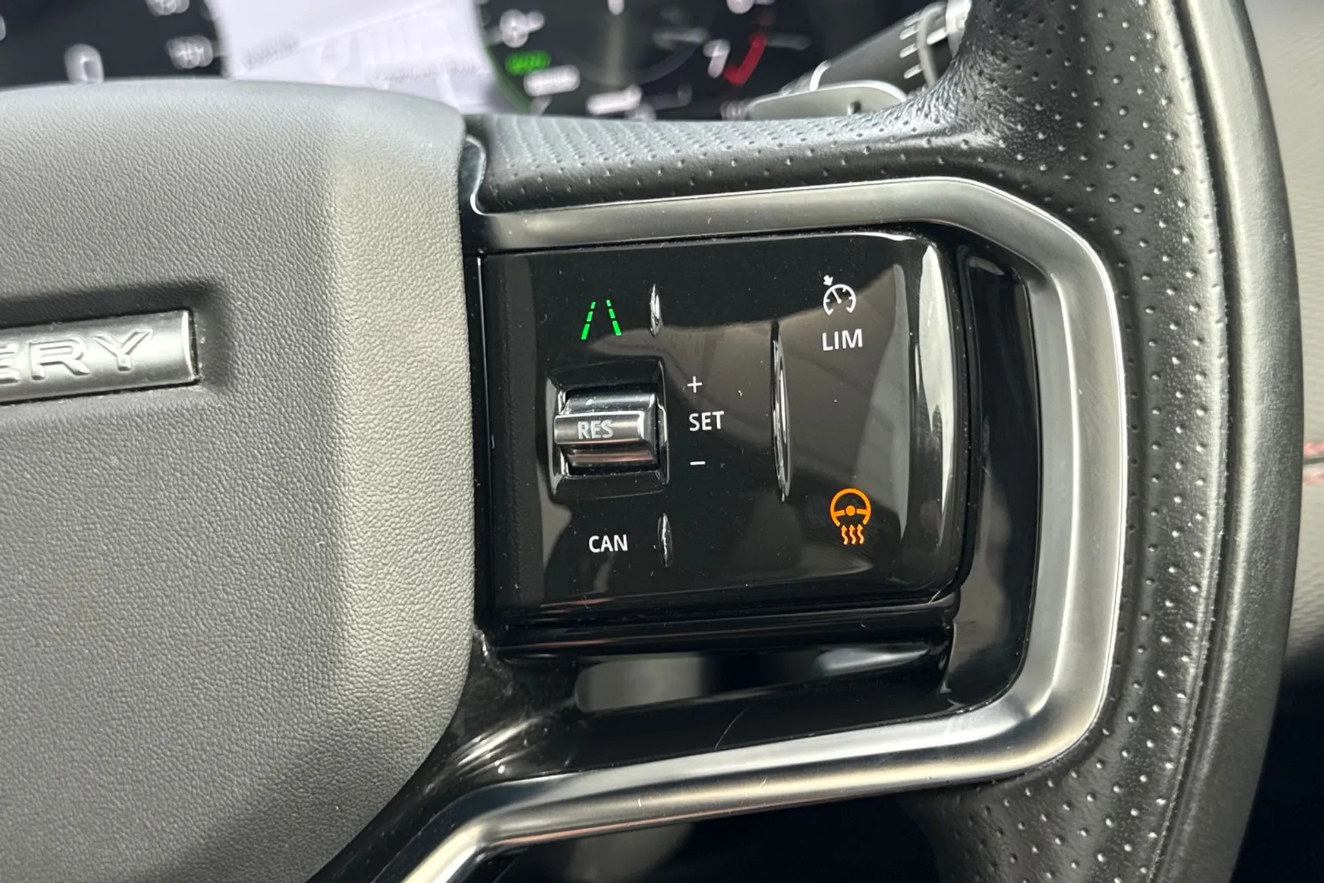 LAND ROVER DISCOVERY SPORT thumbnail image number 28