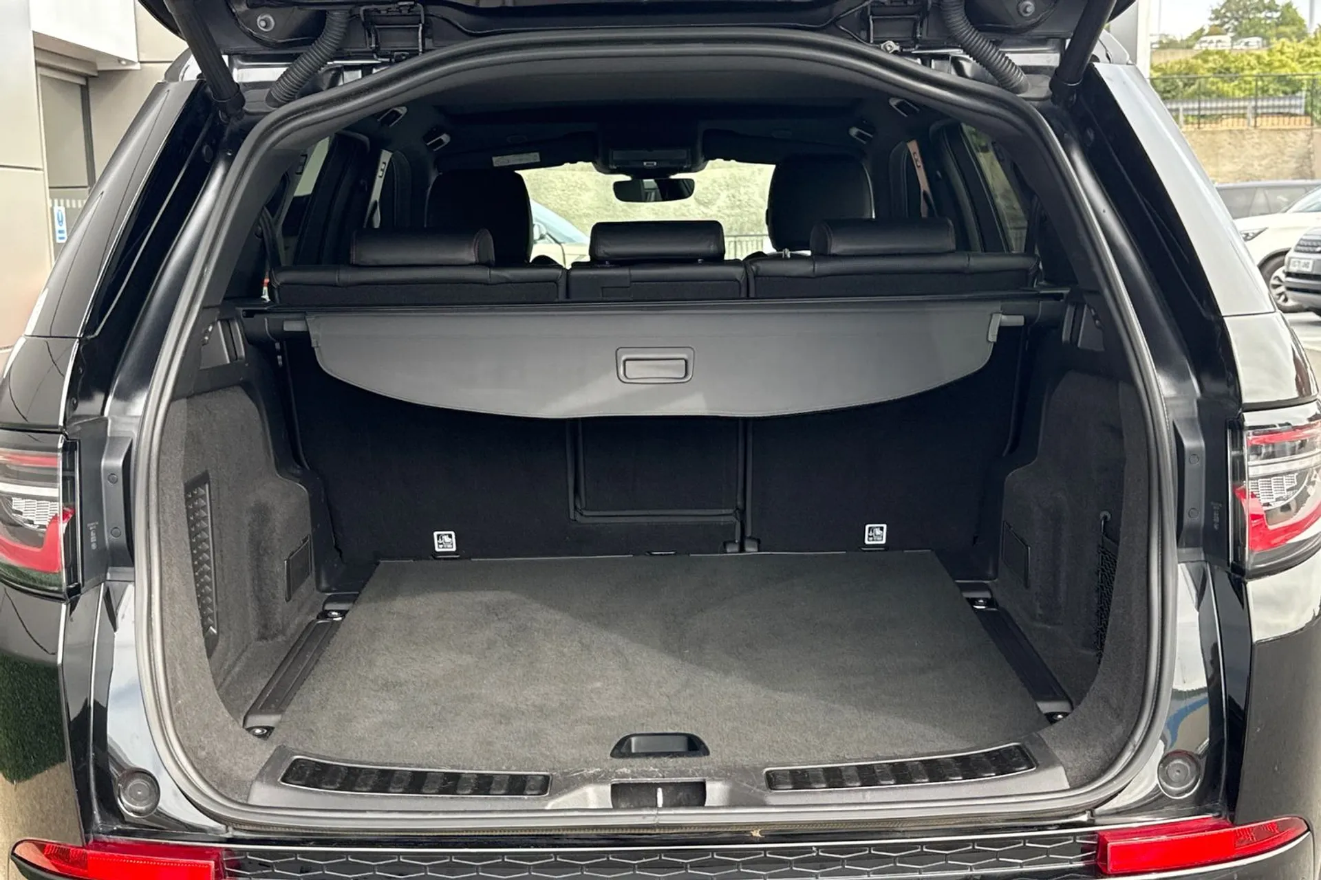 LAND ROVER DISCOVERY SPORT thumbnail image number 44
