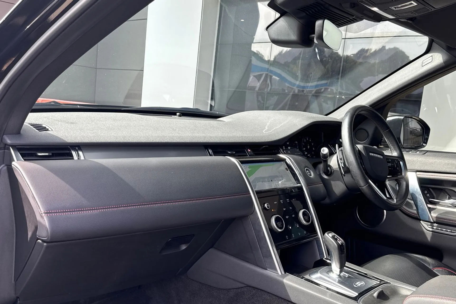 LAND ROVER DISCOVERY SPORT thumbnail image number 53