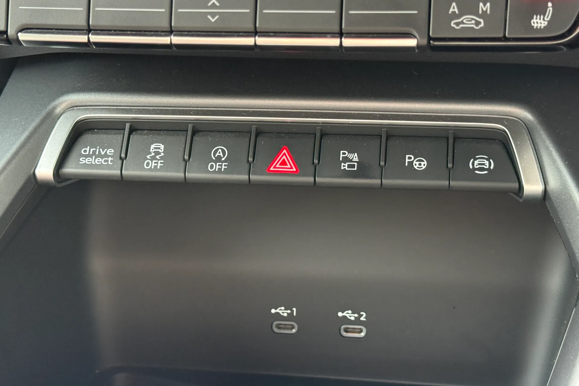 Audi A3 thumbnail image number 32