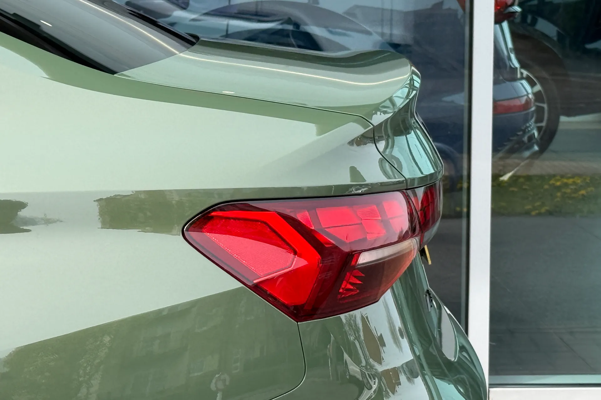 Audi A3 thumbnail image number 56