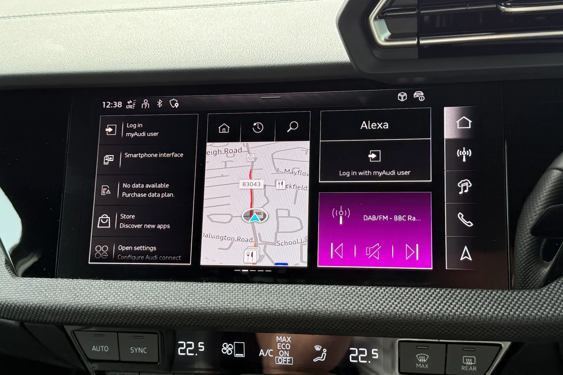 Audi A3 thumbnail image number 27