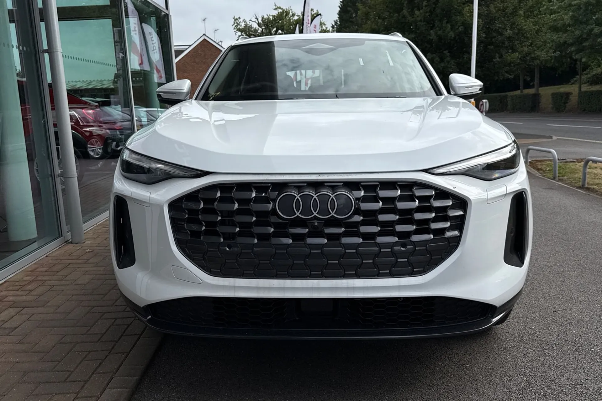 Audi Q5 thumbnail image number 11