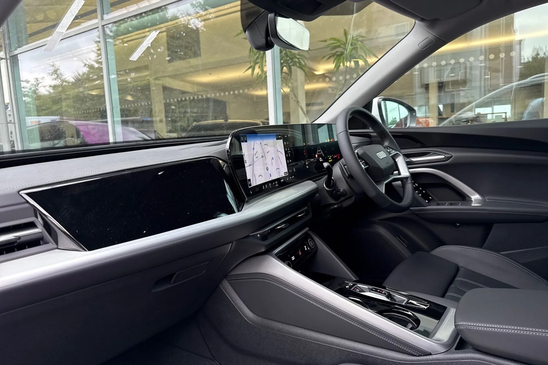 Audi Q5 thumbnail image number 26