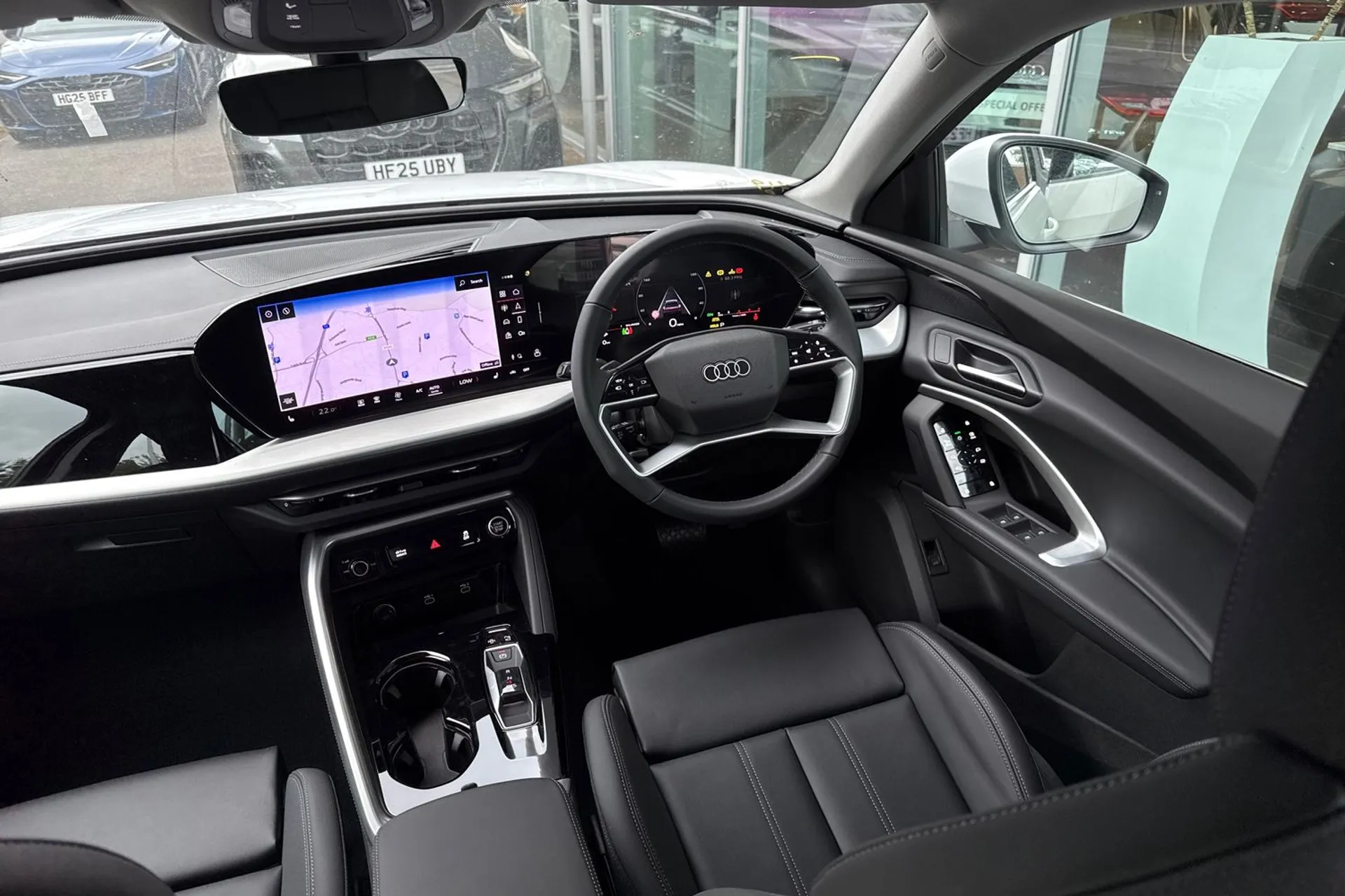 Audi Q5 thumbnail image number 32