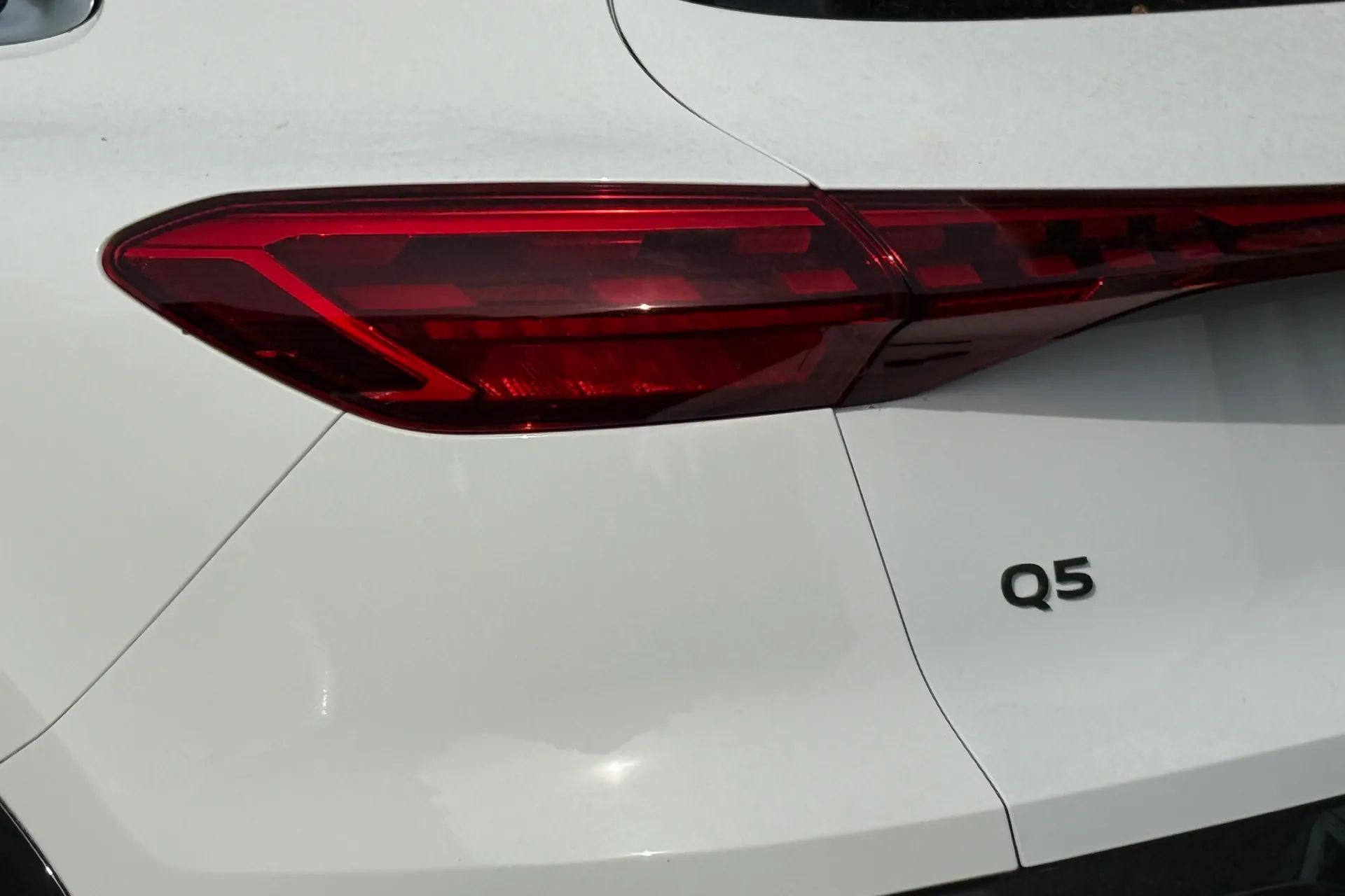 Audi Q5 thumbnail image number 33