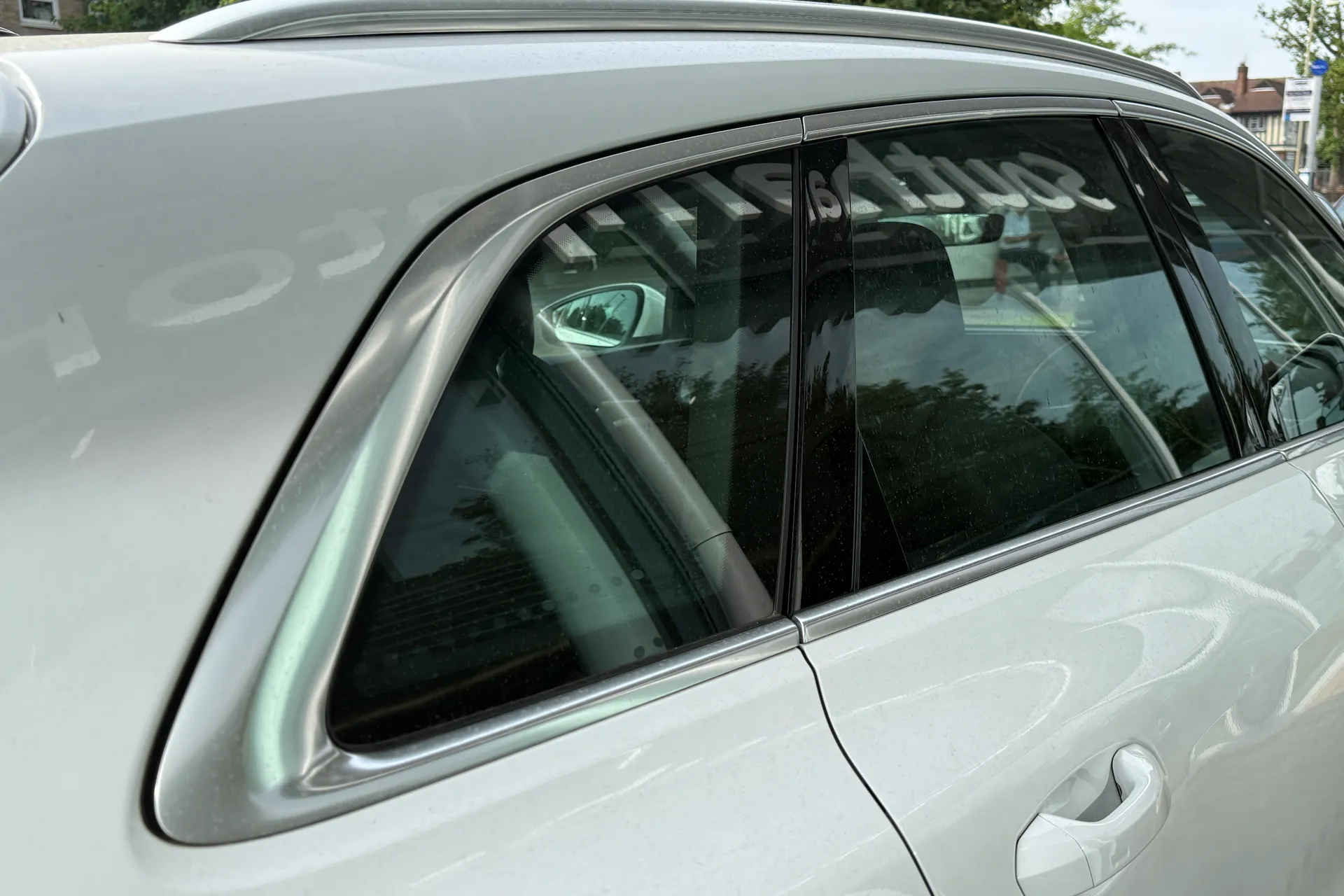 Audi Q5 thumbnail image number 26