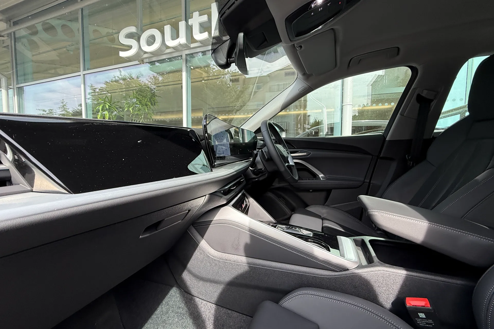 Audi Q5 thumbnail image number 8