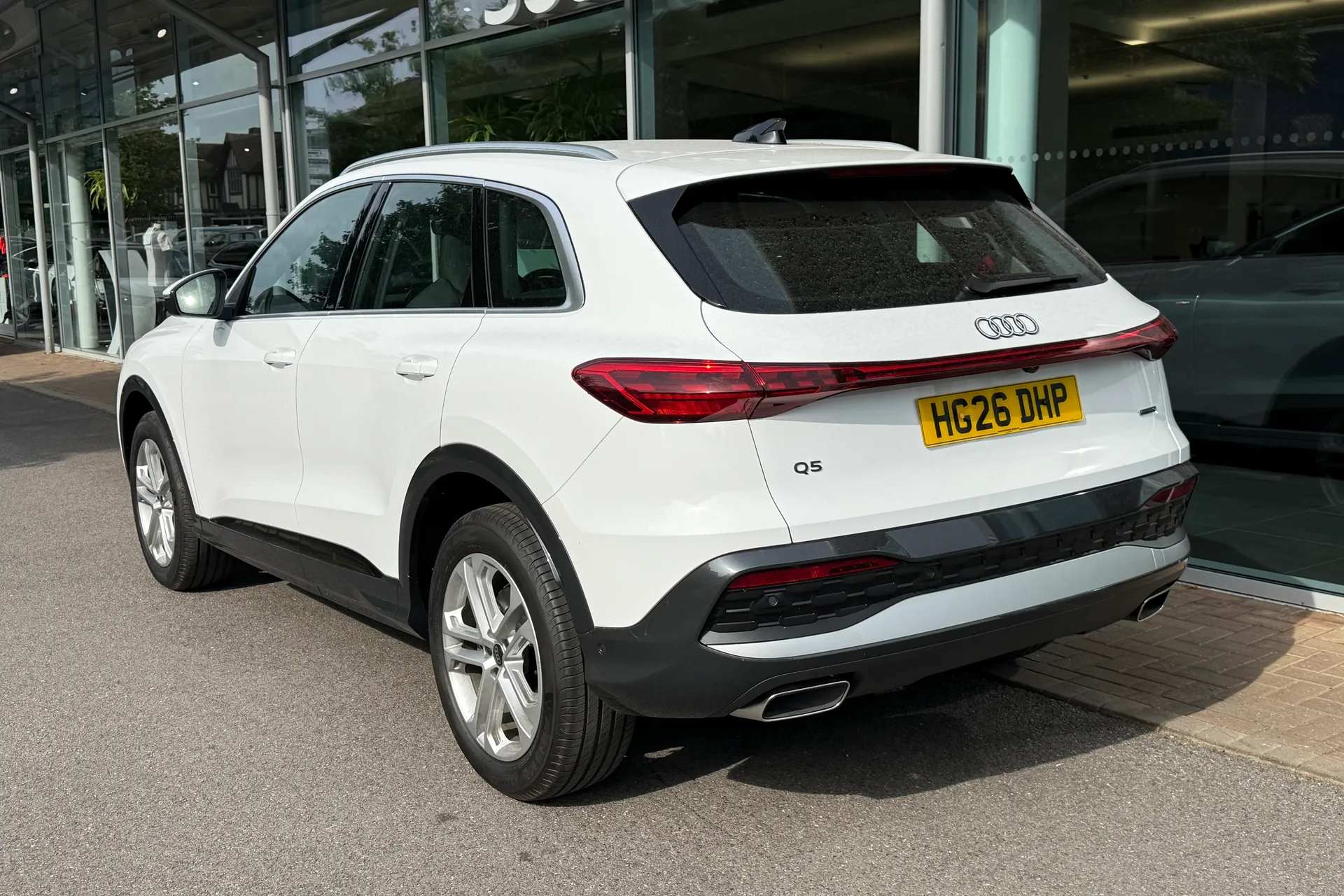 Audi Q5 thumbnail image number 9