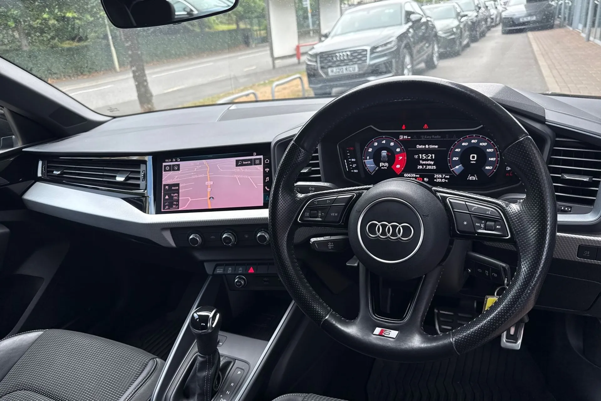 Audi A1 thumbnail image number 25