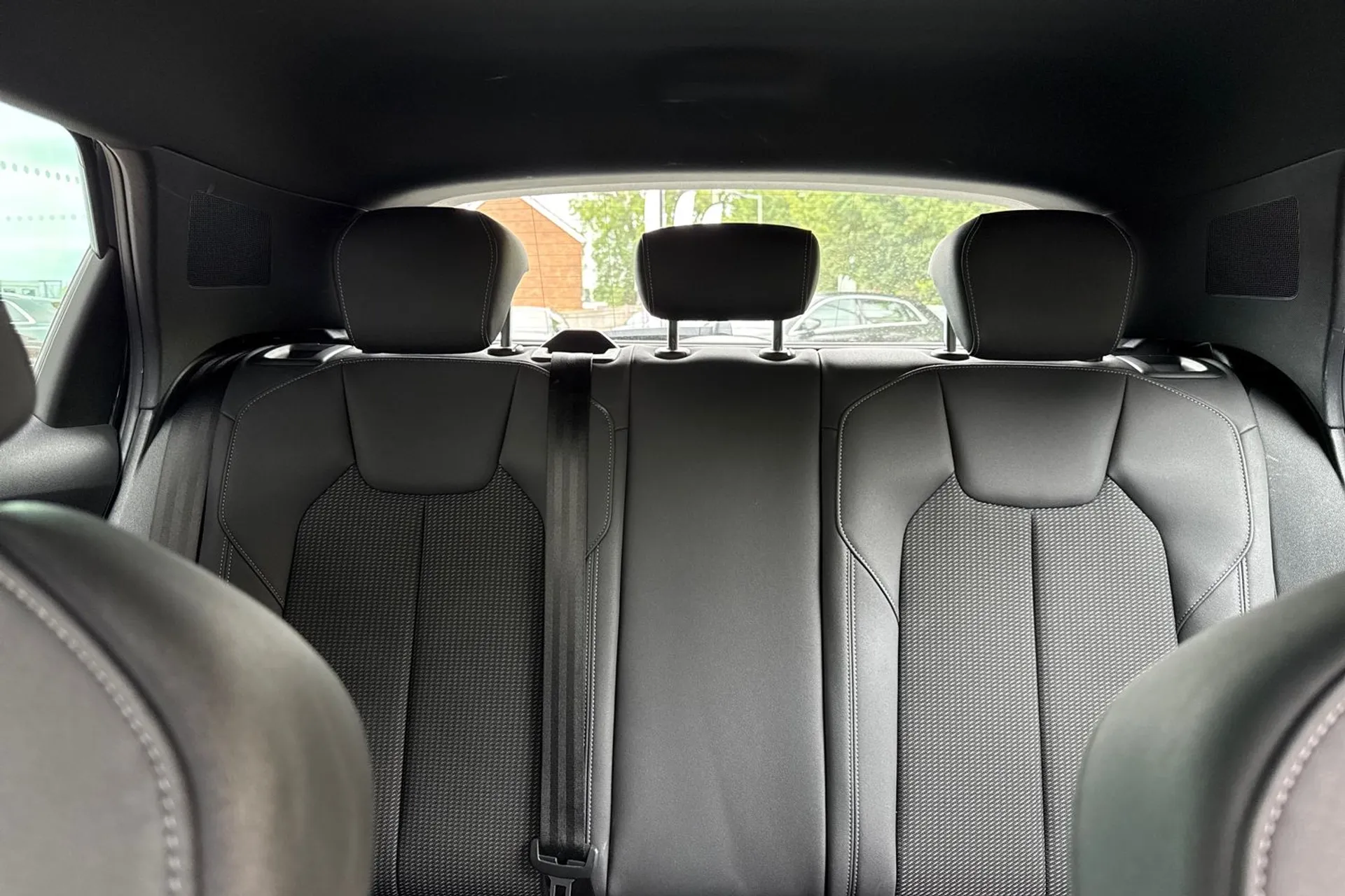 Audi A1 thumbnail image number 30