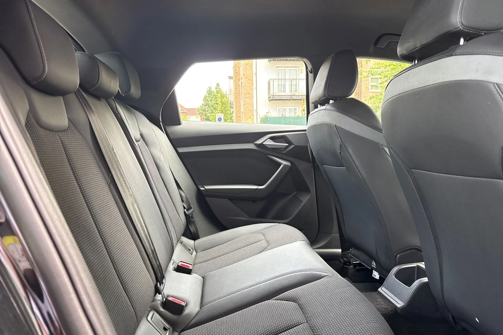 Audi A1 thumbnail image number 21