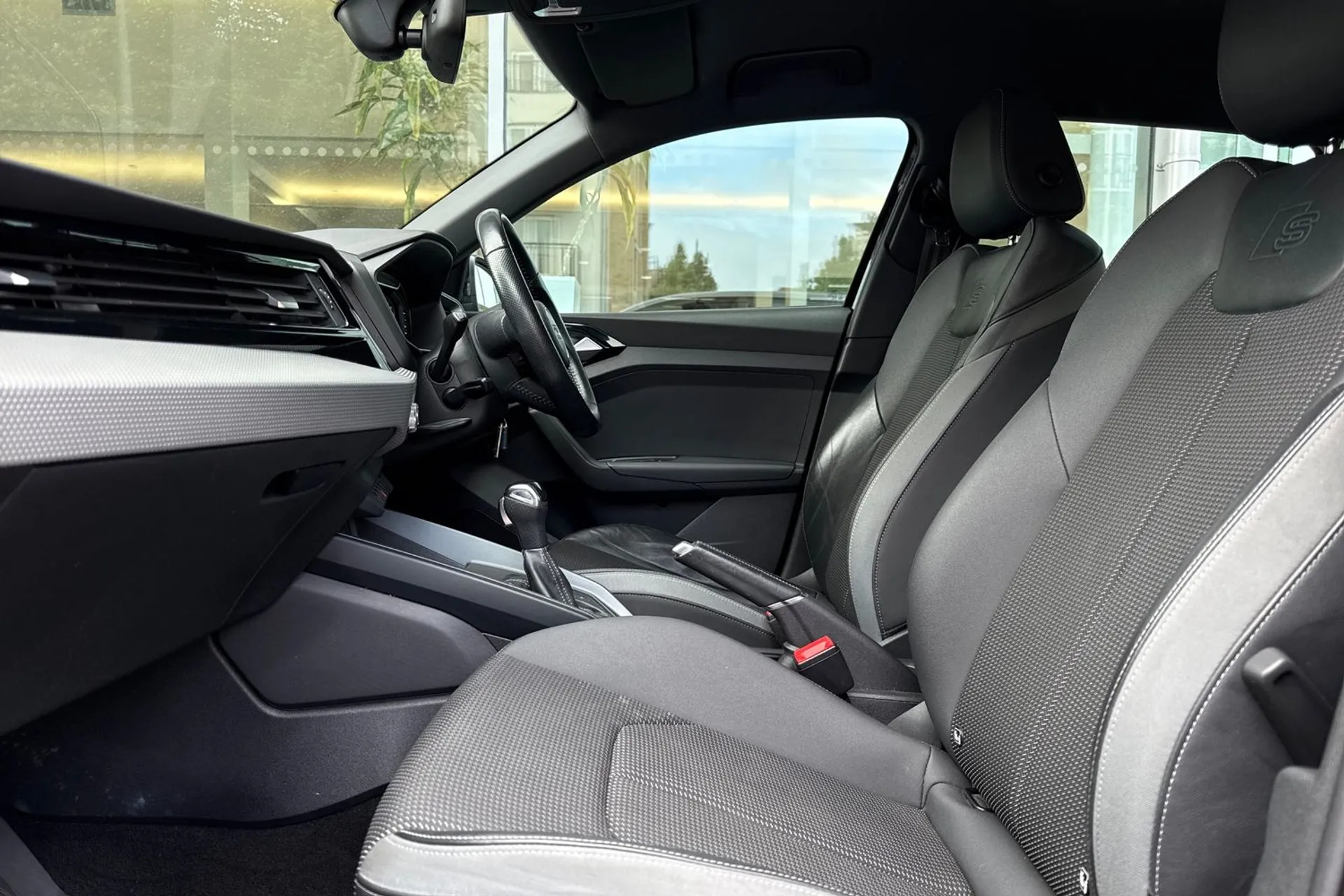 Audi A1 thumbnail image number 27