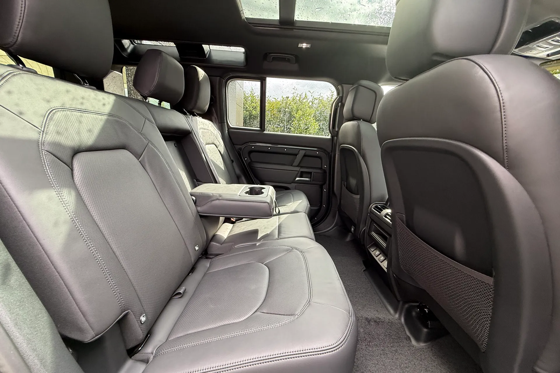 LAND ROVER DEFENDER thumbnail image number 41